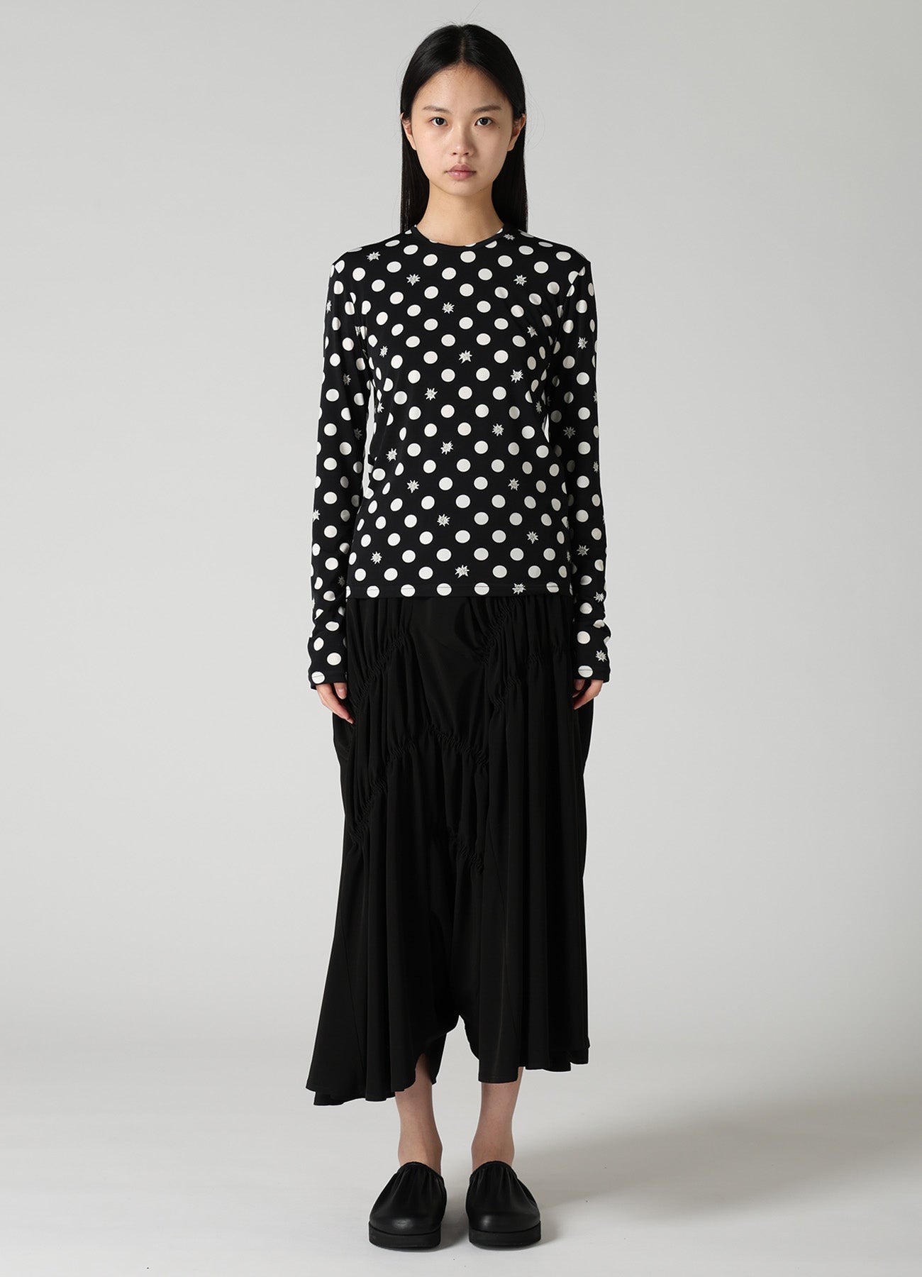 DOT FLOWER PRINT JERSEY ROUND NECK T-SHIRT