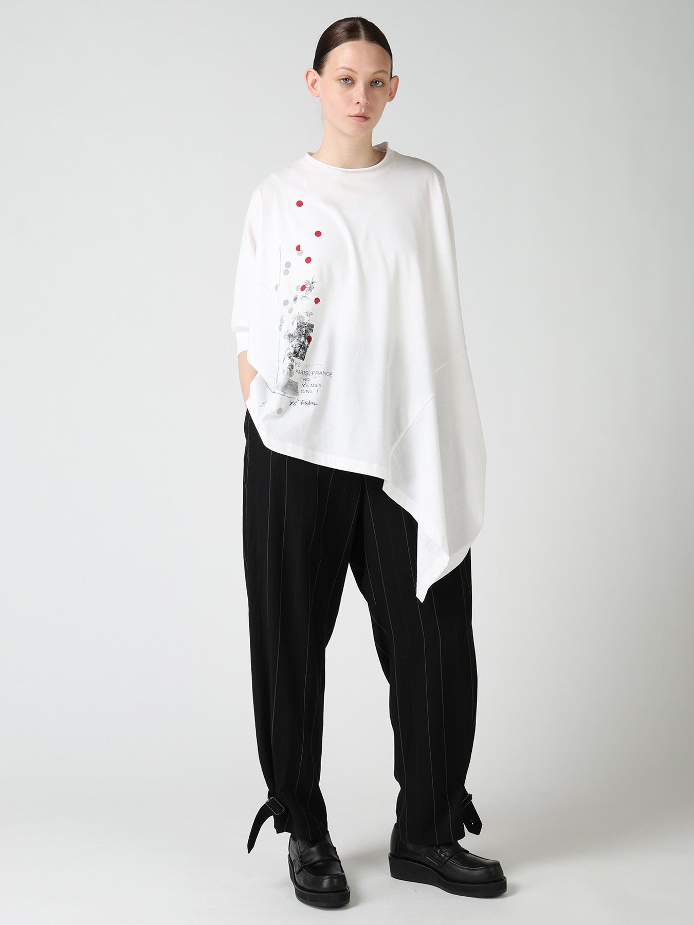 ATELIER PIGMENT PRINTED ASYMMETRIC DOLMAN SLEEVE T-SHIRT