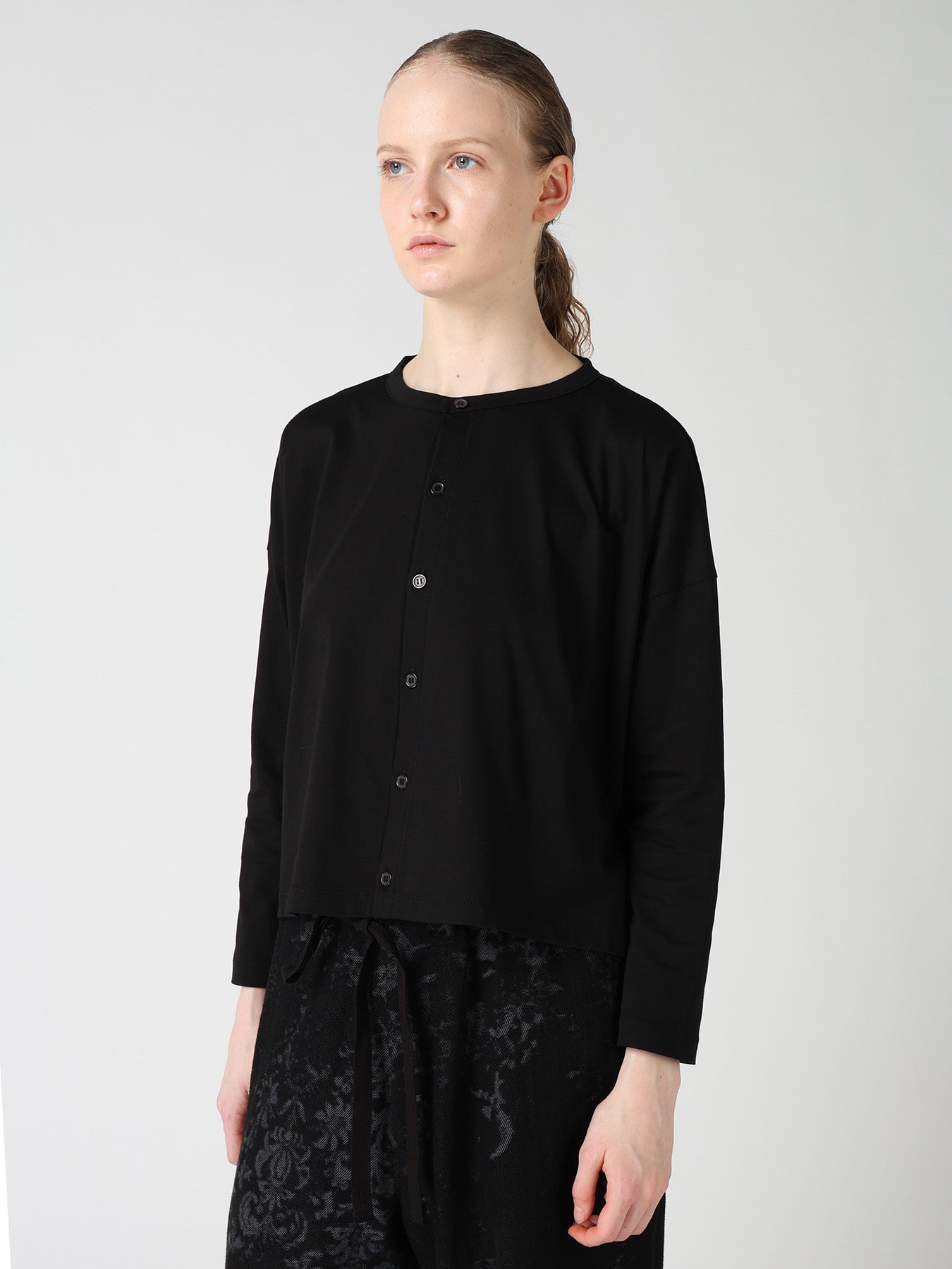 SUVIN JERSEY SHORT ROUND NECK CARDIGAN