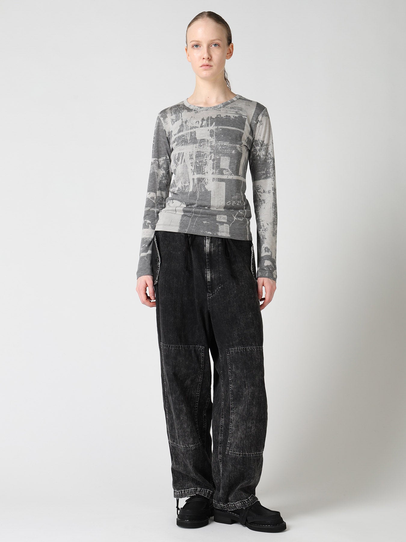 "DESOLATE CITY" JERSEY LONG SLEEVE T-SHIRT