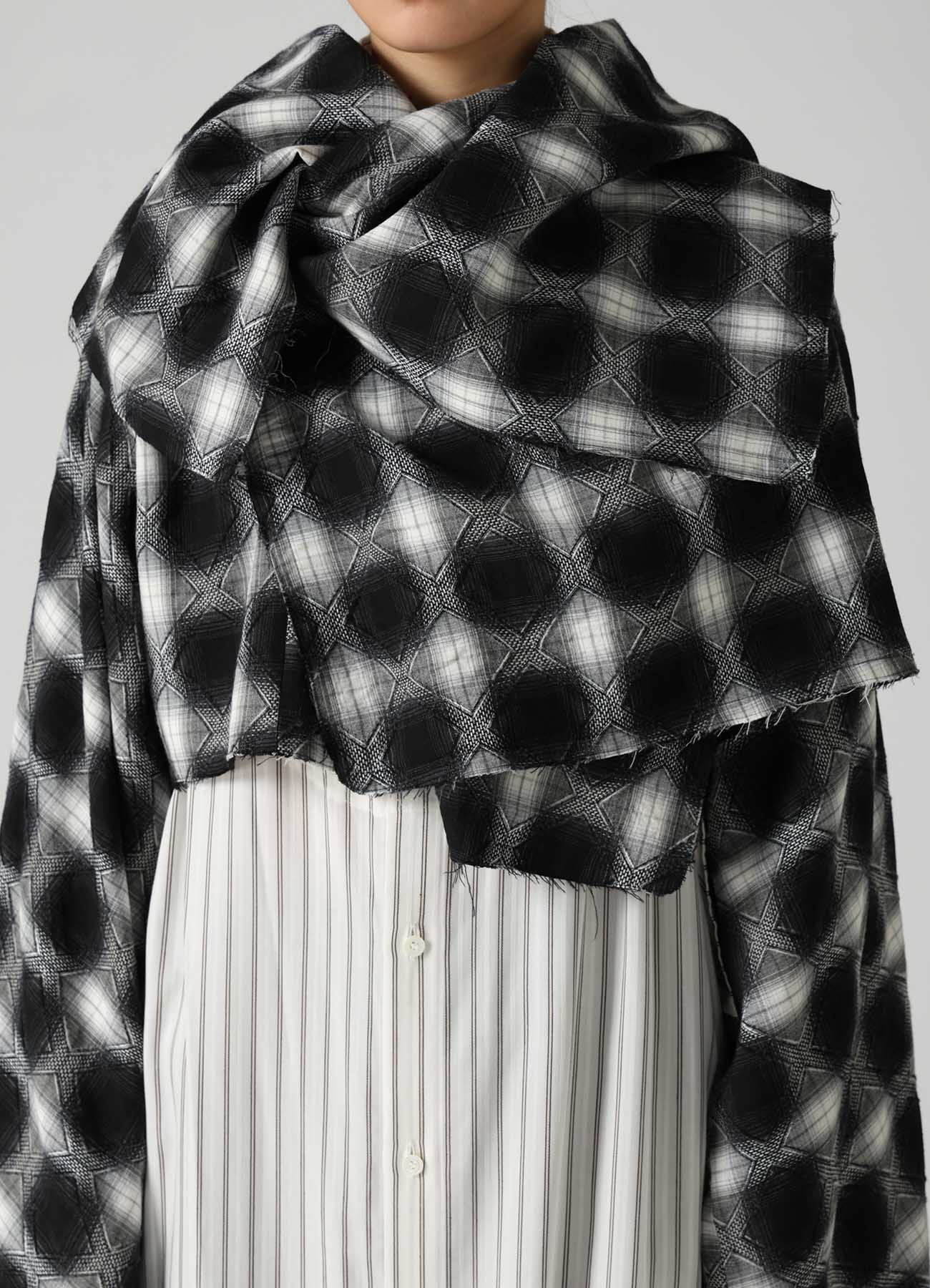 PLAID JACQUARD WRAP BLOUSON