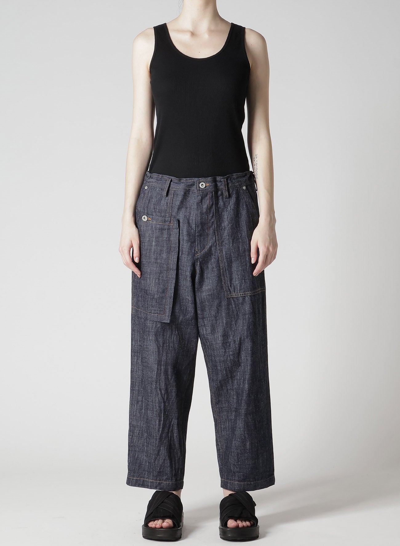 80OZ DENIM PATCHED-POCKET PANTS