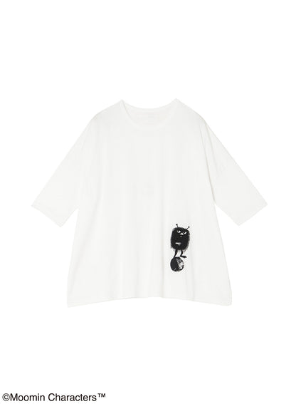 MOOMIN × a part of me. | Y’s "STINKY" EMBROIDERY TEE