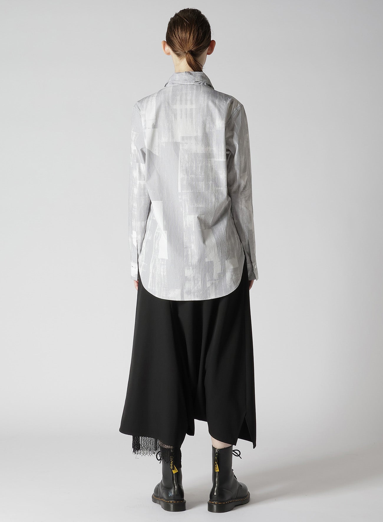 TYPEWRITER STRIPE BOW COLLAR BLOUSE