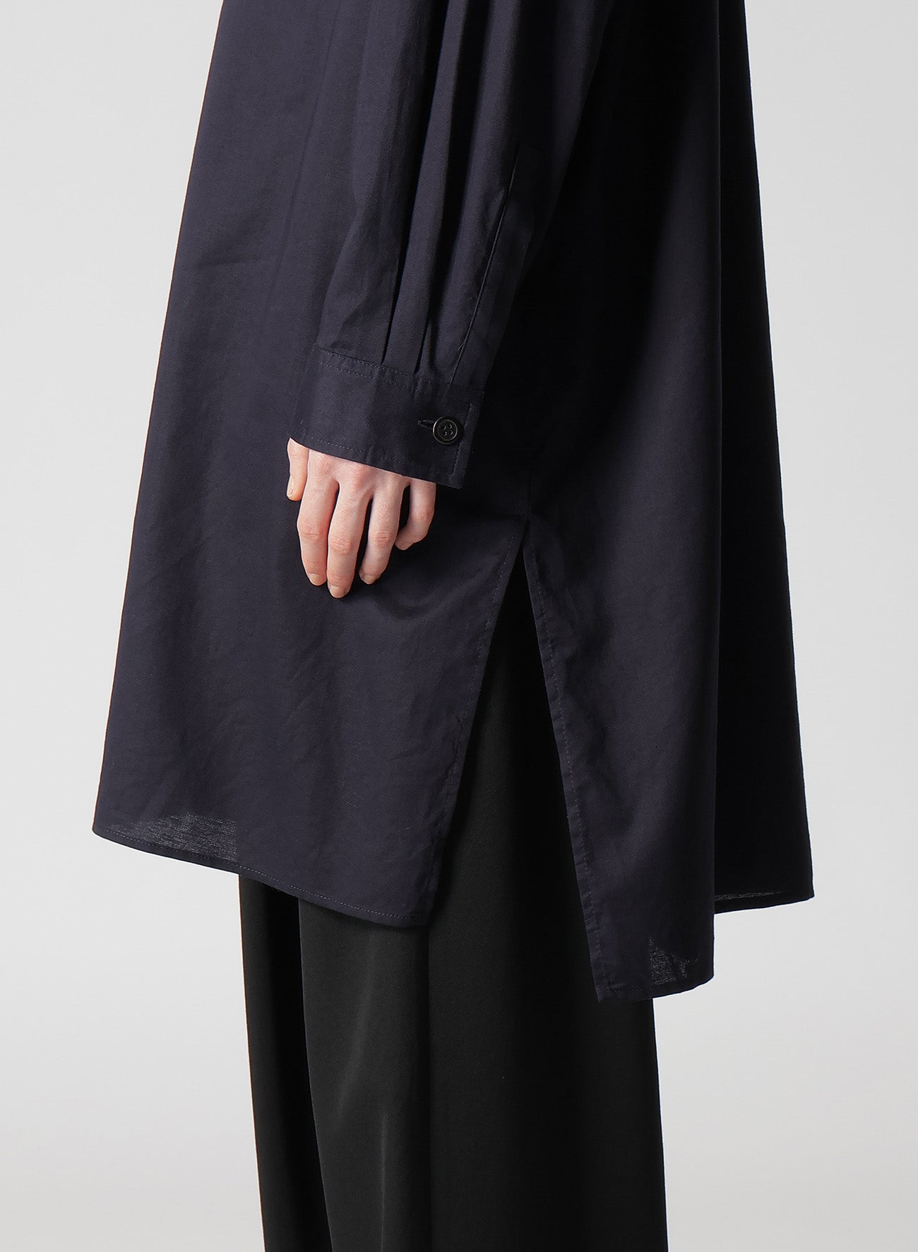 [Y's BORN PRODUCT] THIN COTTON TWILL OVERSIZED LONGSLEEVE SHIRT