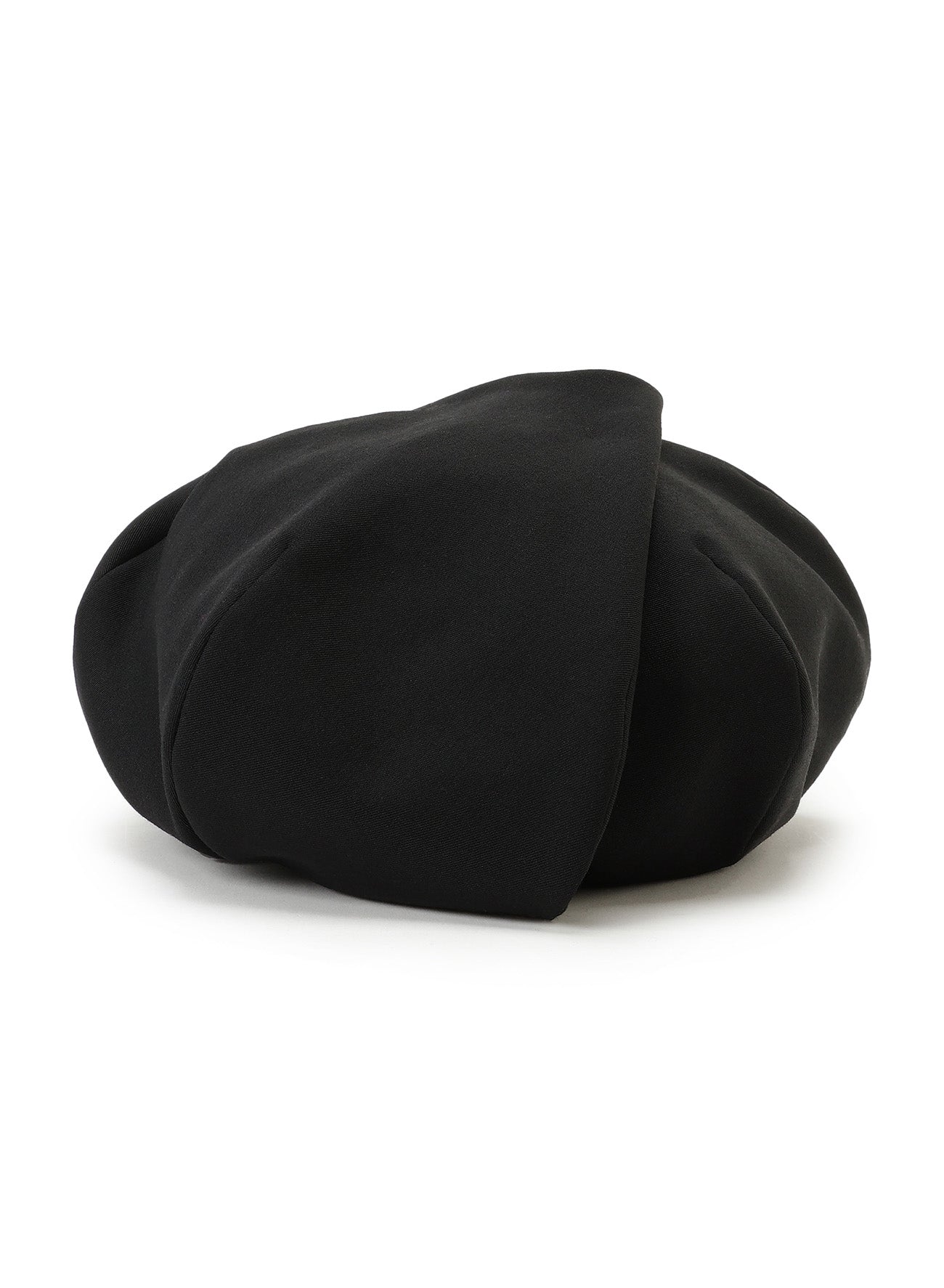 WOOL GABARDINE BERET WITH TUCKS