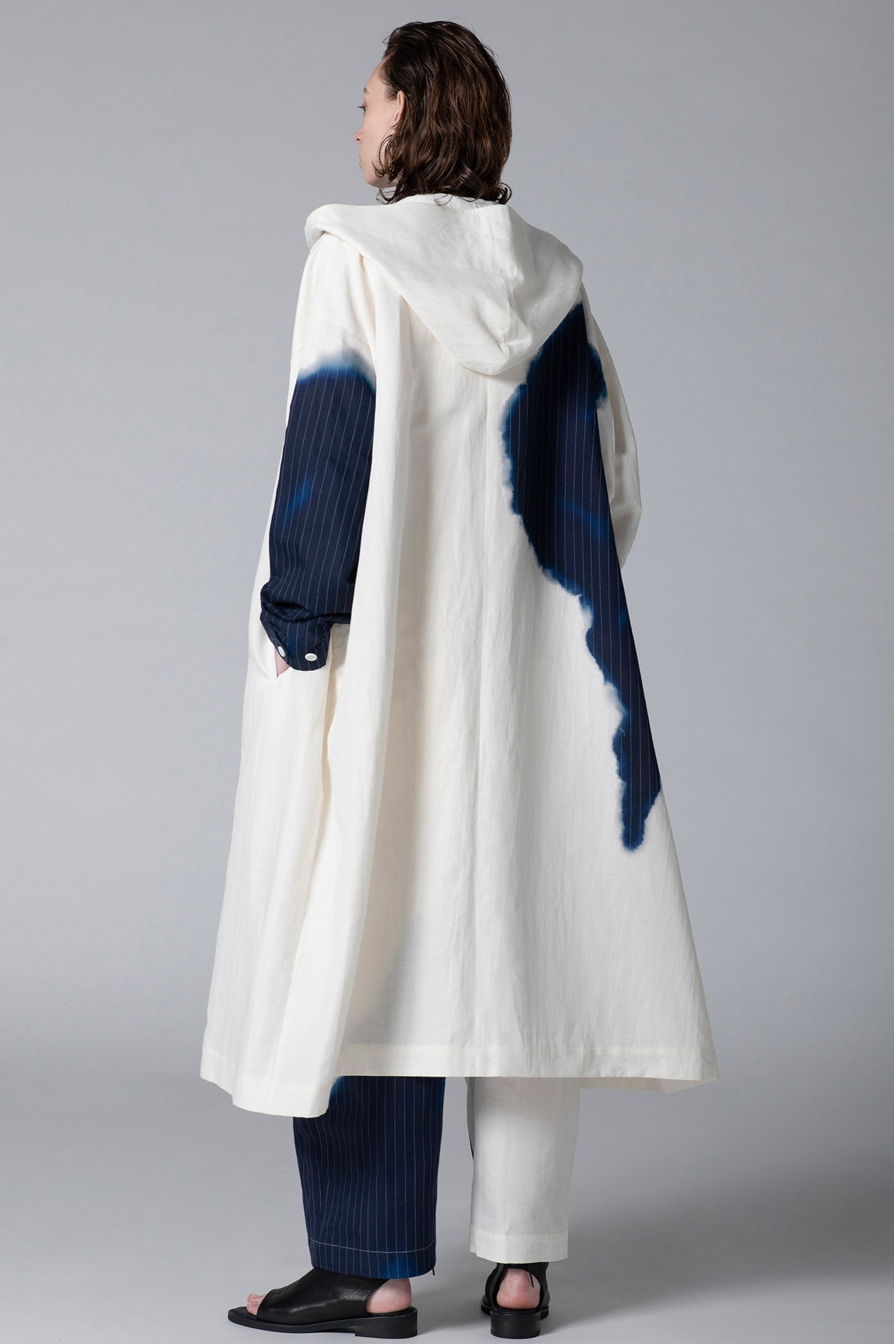 LINEN/COTTON HOODED COAT WITH PARTIAL PINSTRIPE PATTERN