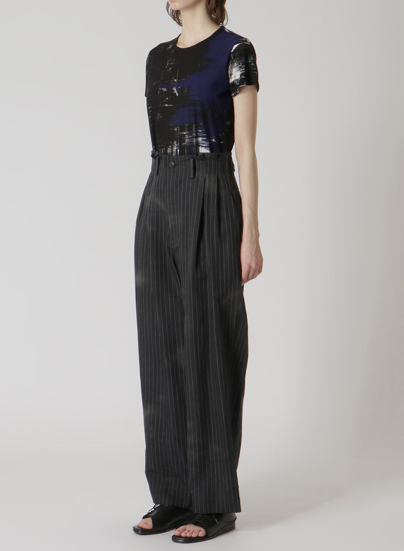 LINEN/COTTON PIN-STRIPE UNEVENLY DYED 2 PLEAT PANTS