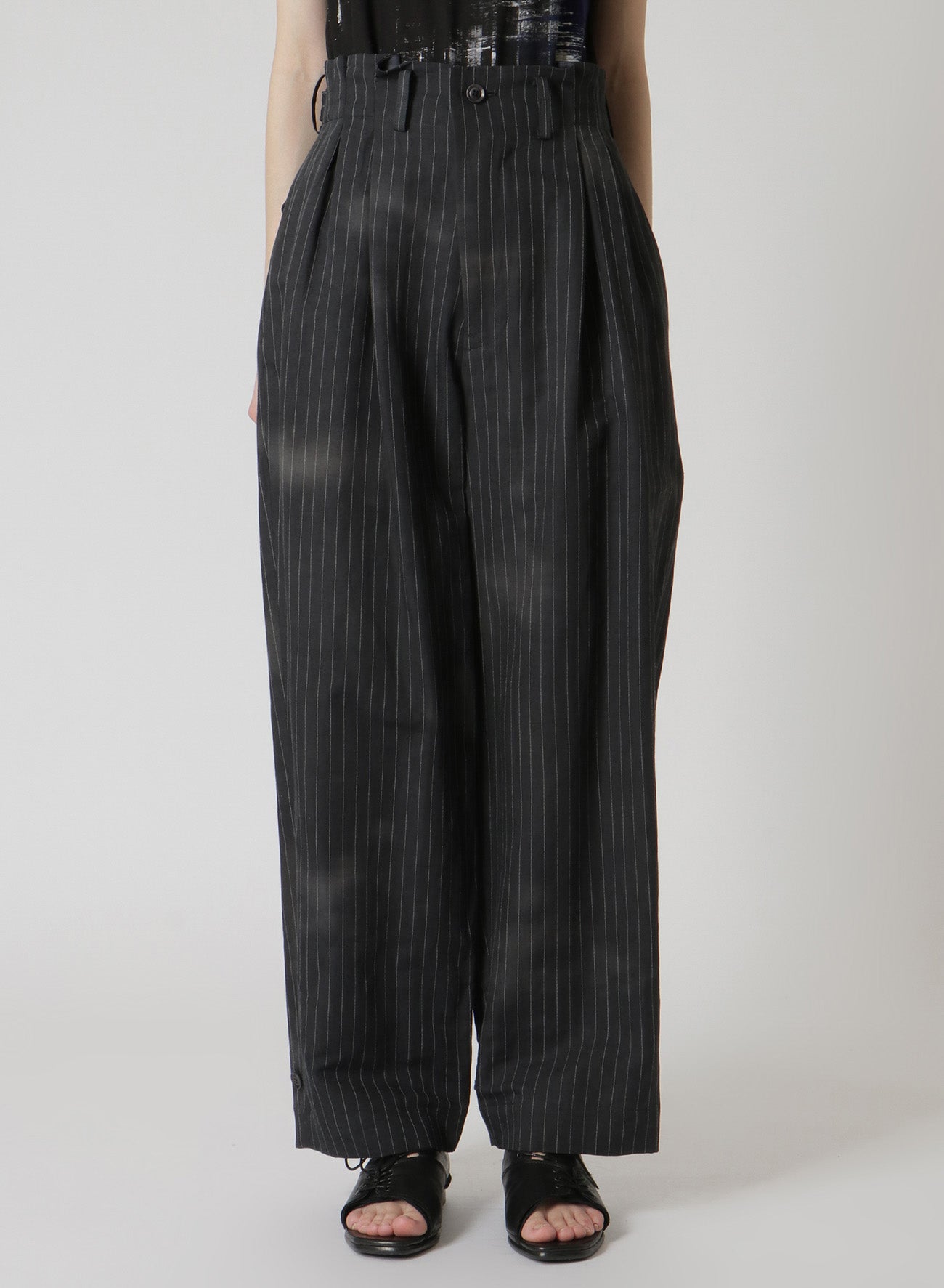 LINEN/COTTON PIN-STRIPE UNEVENLY DYED 2 PLEAT PANTS