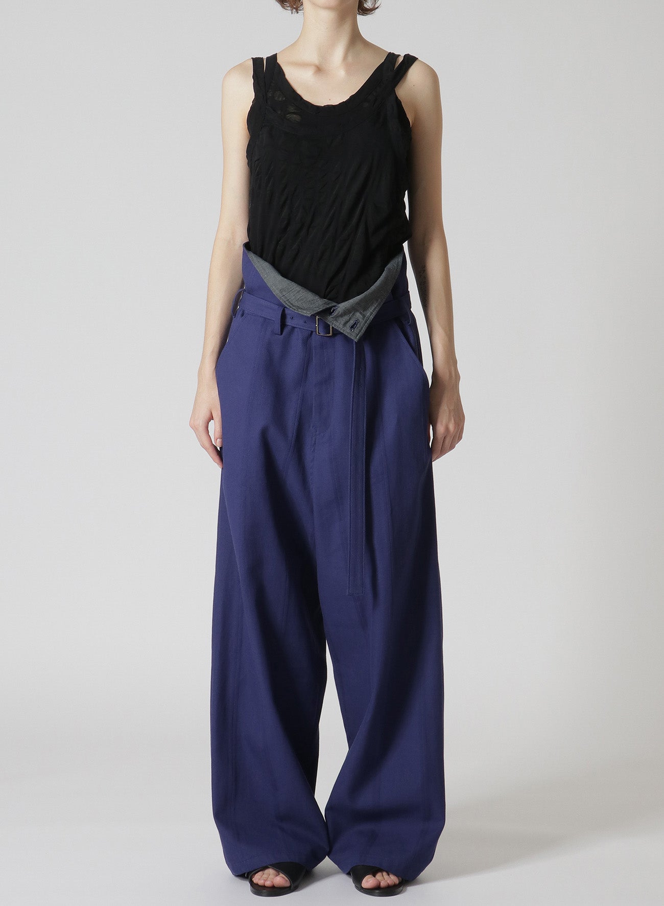 DOBBY CHINO BELTED HIGH WAIST PANTS