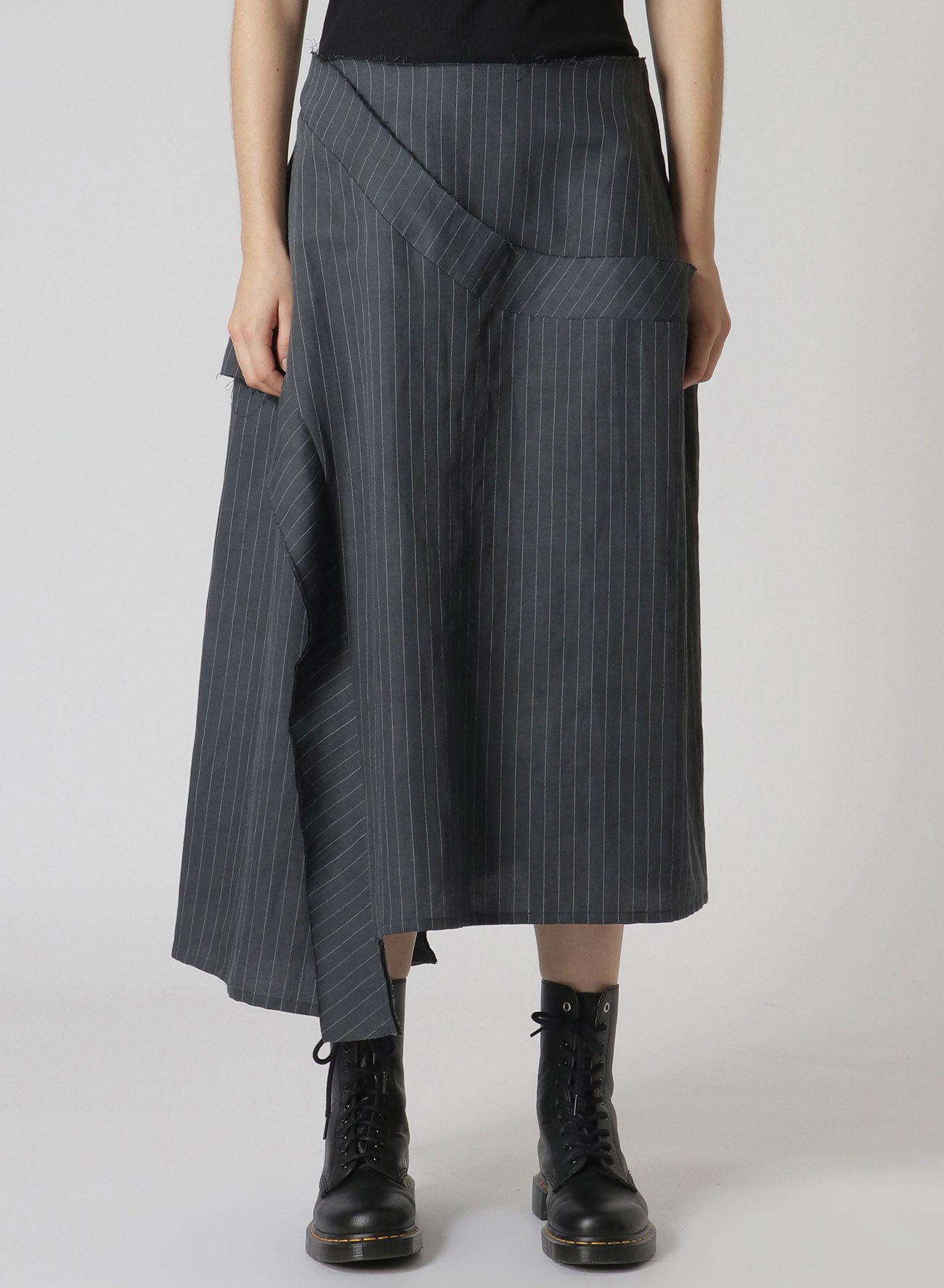 LINEN/COTTON PIN-STRIPED UNEVENLY DYED FLARED SKIRT