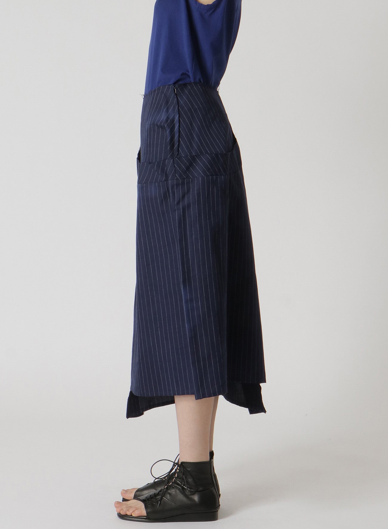 LINEN/COTTON PIN-STRIPED UNEVENLY DYED FLARED SKIRT