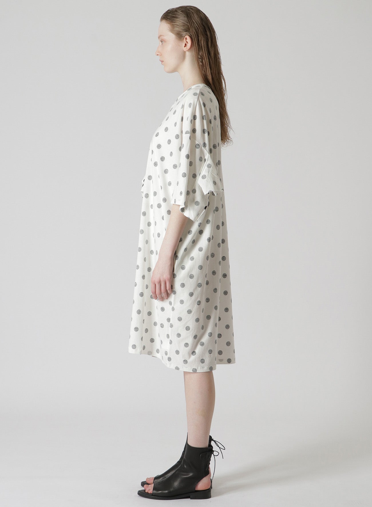 POLKA DOT PRINT DRESS WITH RIGHT CHEST POCKET