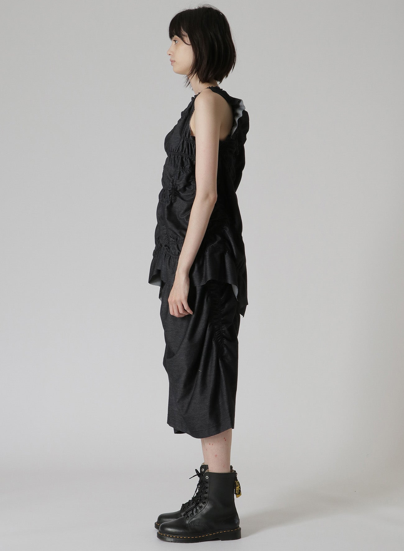 SLEEVELESS TOP WITH SHIRRING DETAILS AND RIGHT DRAPE