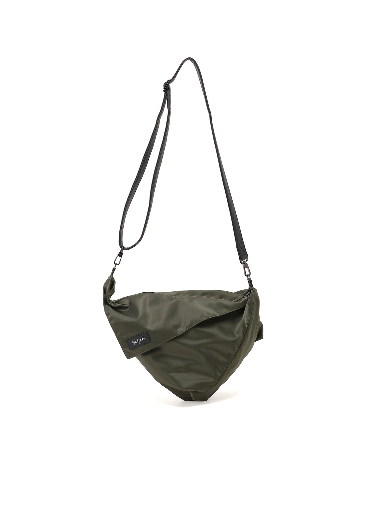 discord Yohji Yamamoto – THE SHOP YOHJI YAMAMOTO