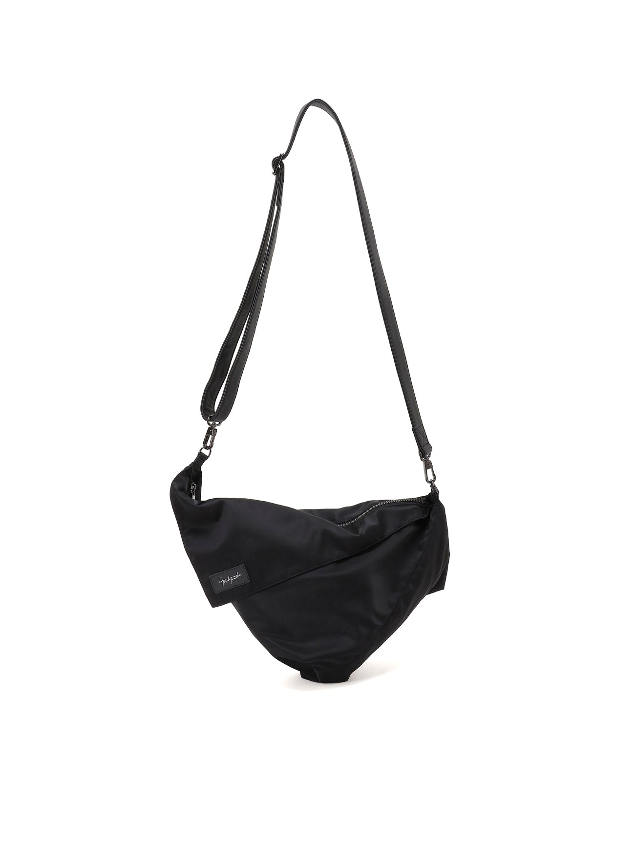 discord Yohji Yamamoto – THE SHOP YOHJI YAMAMOTO