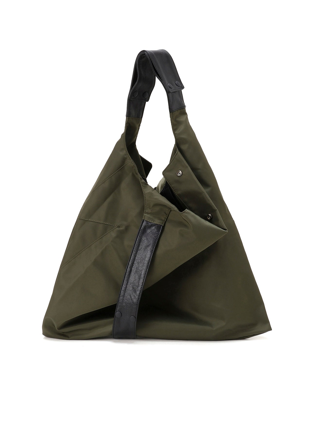 discord Yohji Yamamoto – THE SHOP YOHJI YAMAMOTO