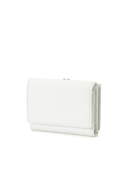 Clasp trifold wallet