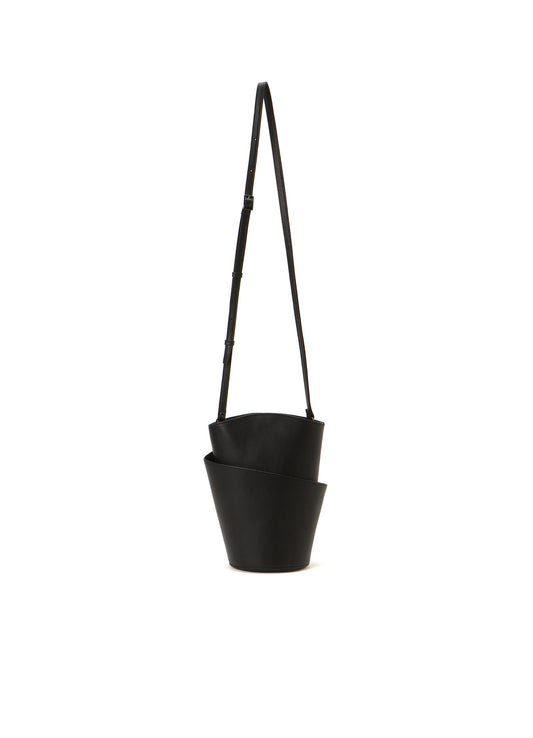 Twist bucket pochette bag