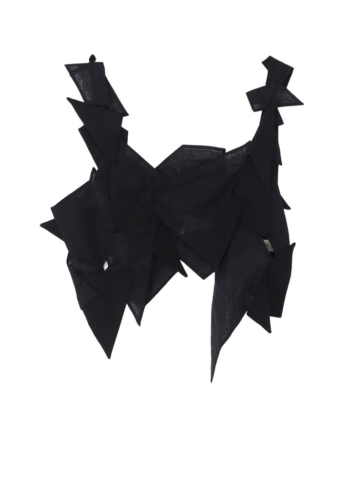 MOTIF SLEEVELESS BLOUSE