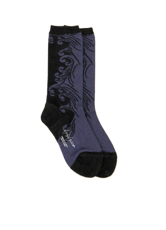 ACNY/CHENILLE YARN WAVE SOCKS