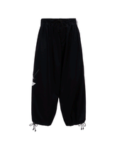 20/COTTON TWILL CROW PATCH BALLOON PANTS