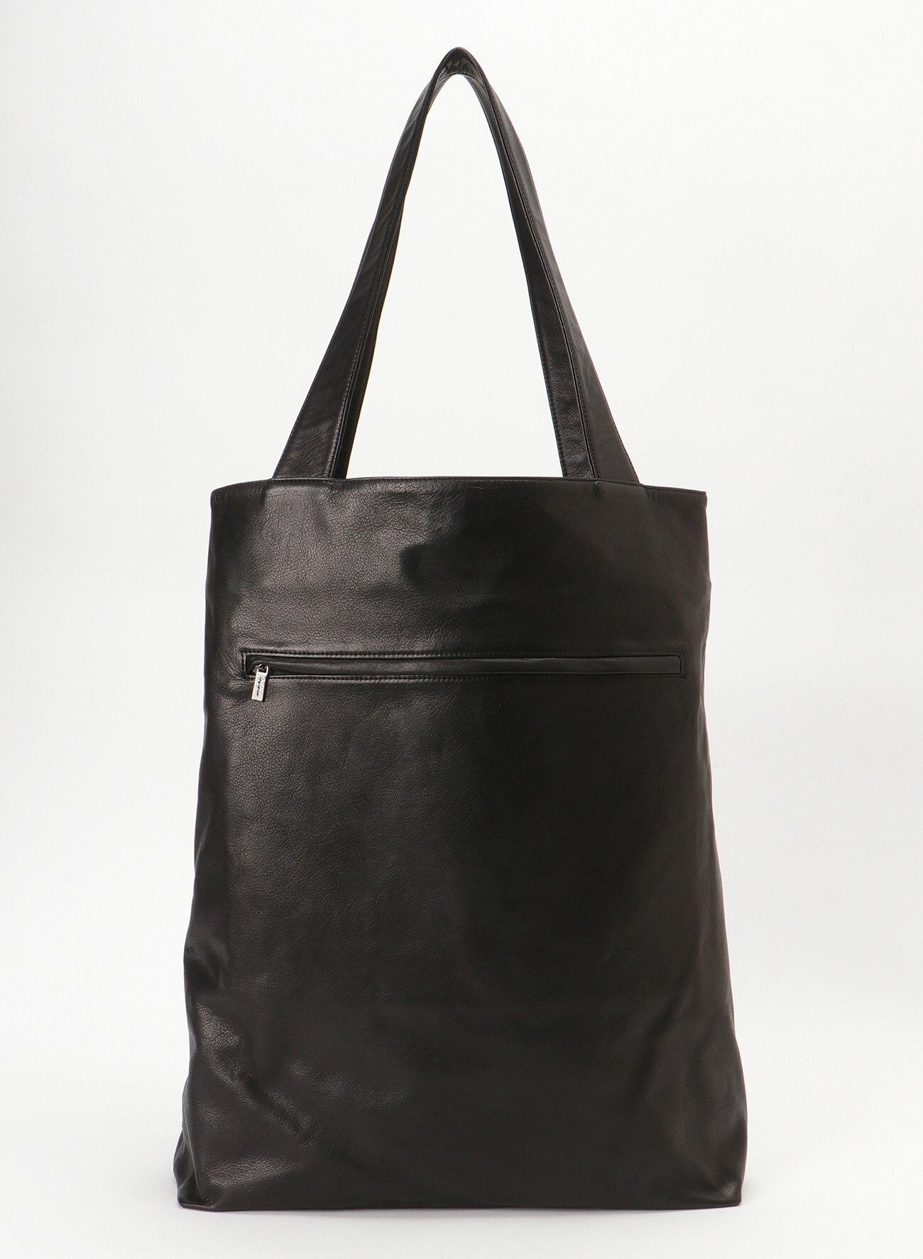 Clasp tote