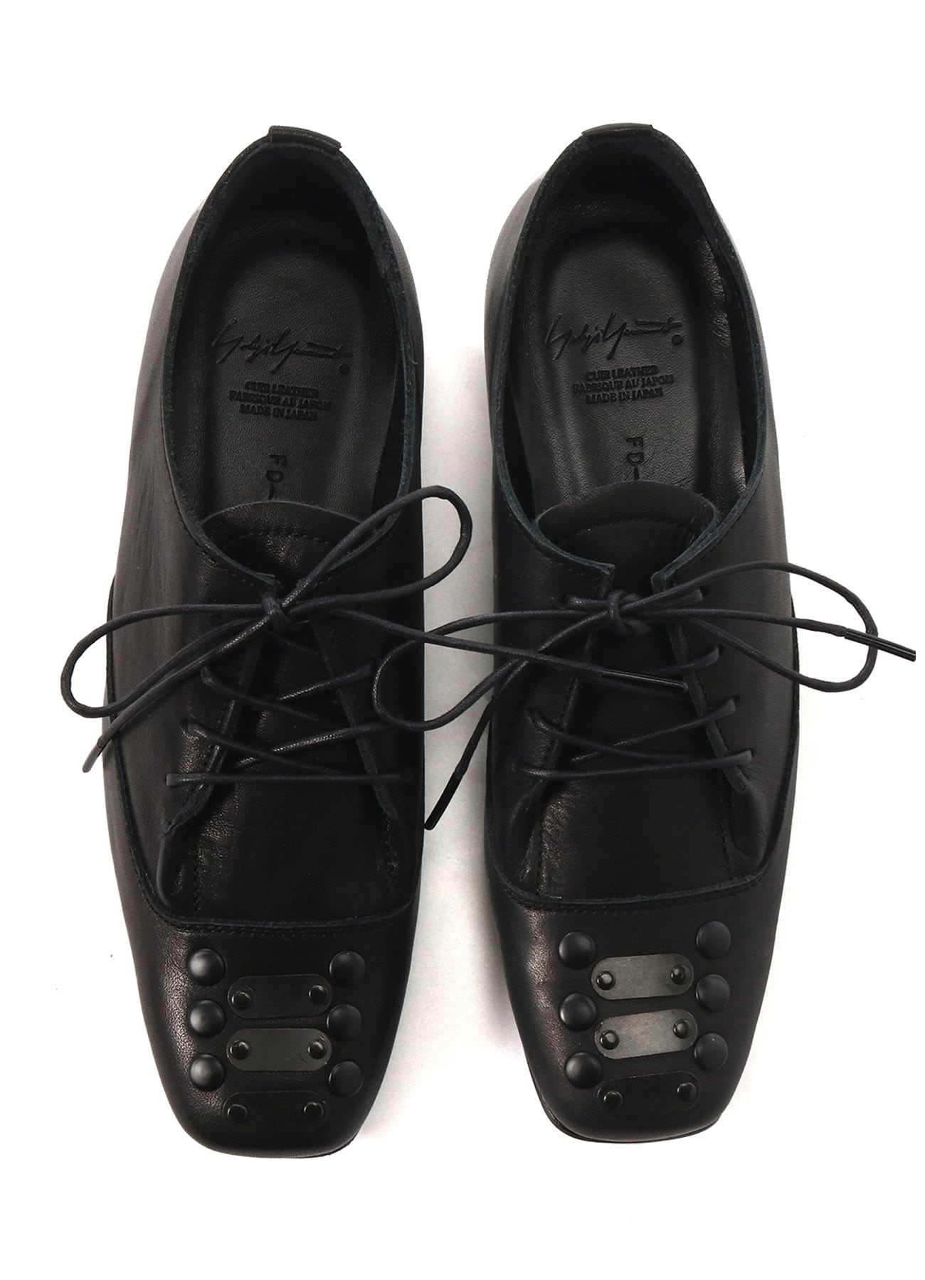 MATTE SMOOTH LEATHER STUDS LACE UP SHOES
