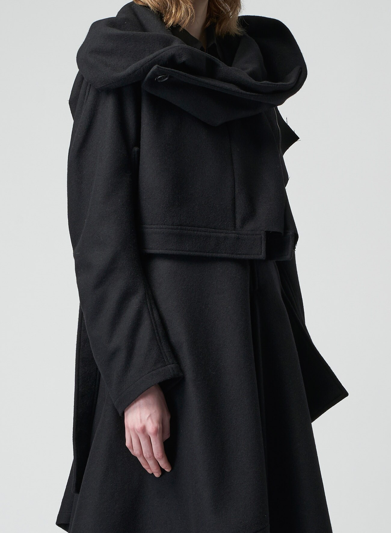 MELTON BIG HOODED SHORT JACKET(XS Black): Yohji Yamamoto｜THE SHOP