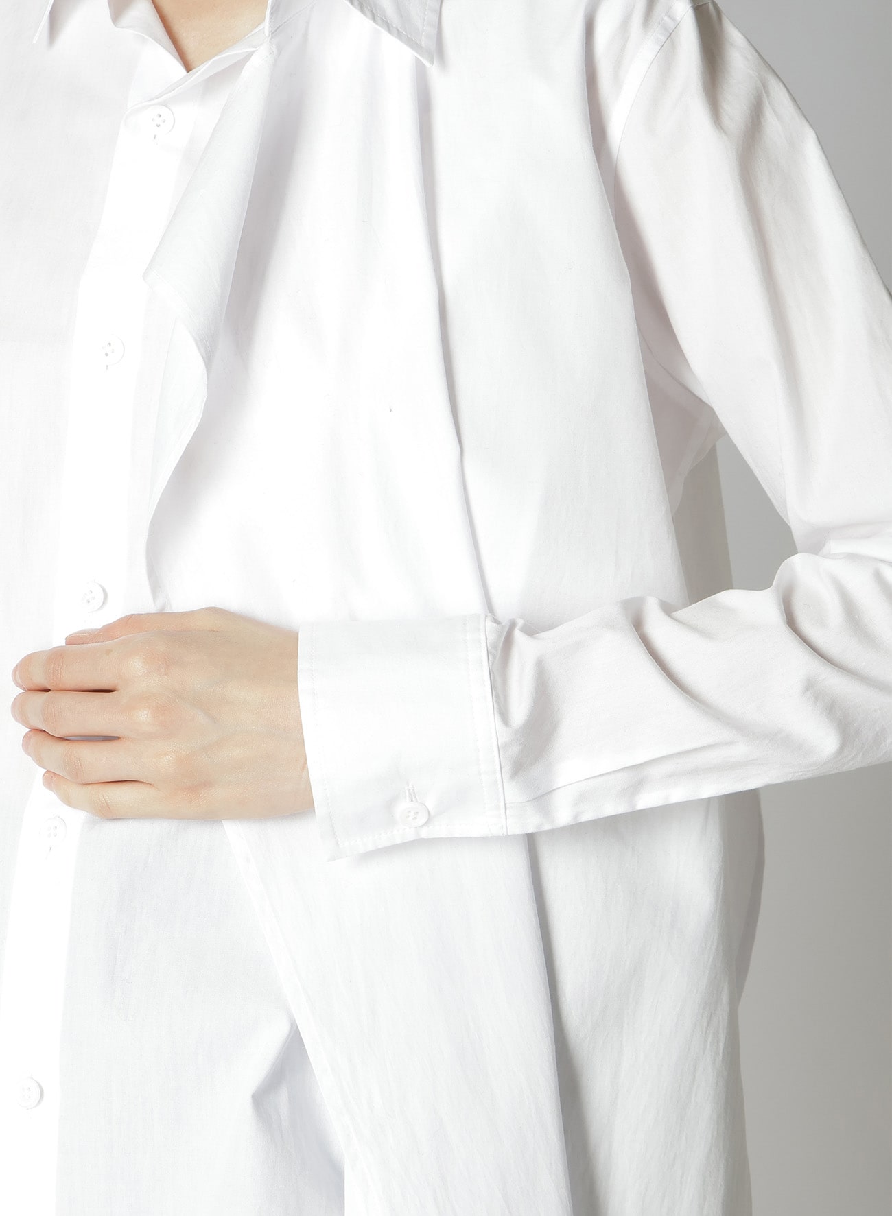 50/- COTTON BROAD FRONT KNOT DETAIL BLOUSE(XS Off white): Yohji  Yamamoto｜THE SHOP YOHJI YAMAMOTO