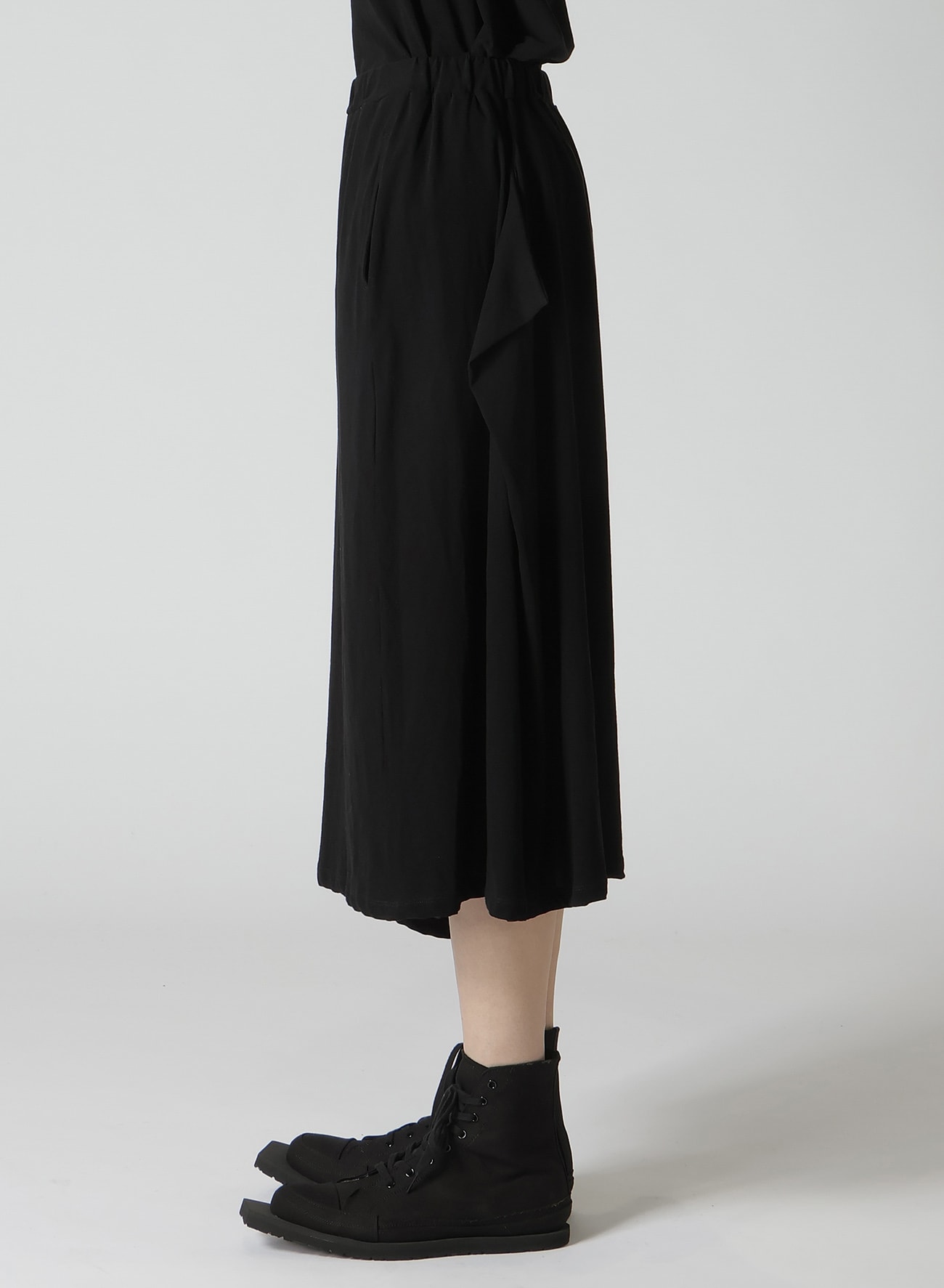 40/-HIGH TWISTED SINGLE JERSEY DRAPED POCKET SKIRT