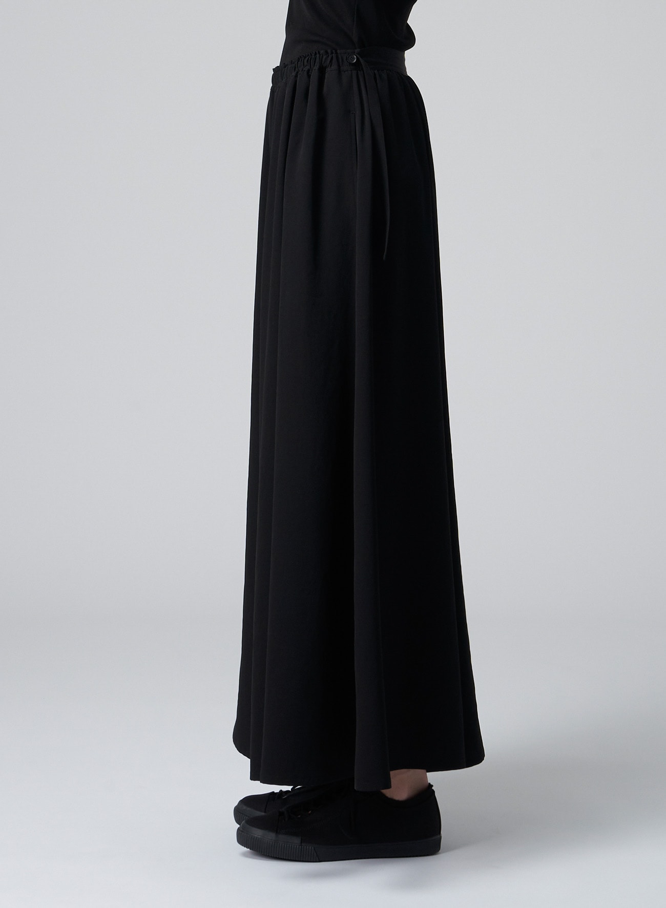 TRIACETATE/POLYESTER DE CHINE PANTS WITH GATHERED WAIST