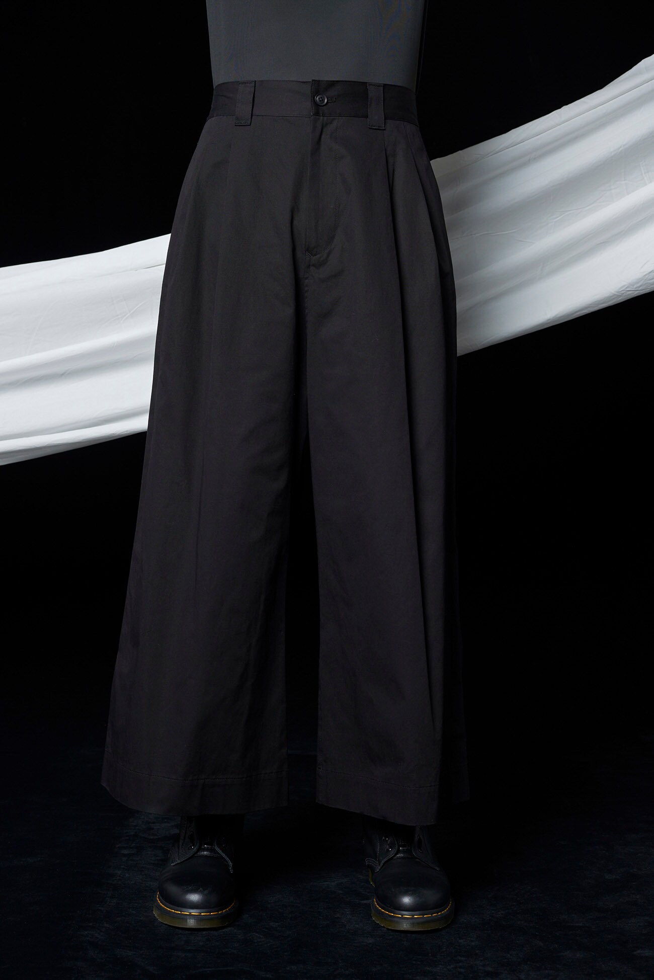 30/cotton twill 2Tuck buggy pants