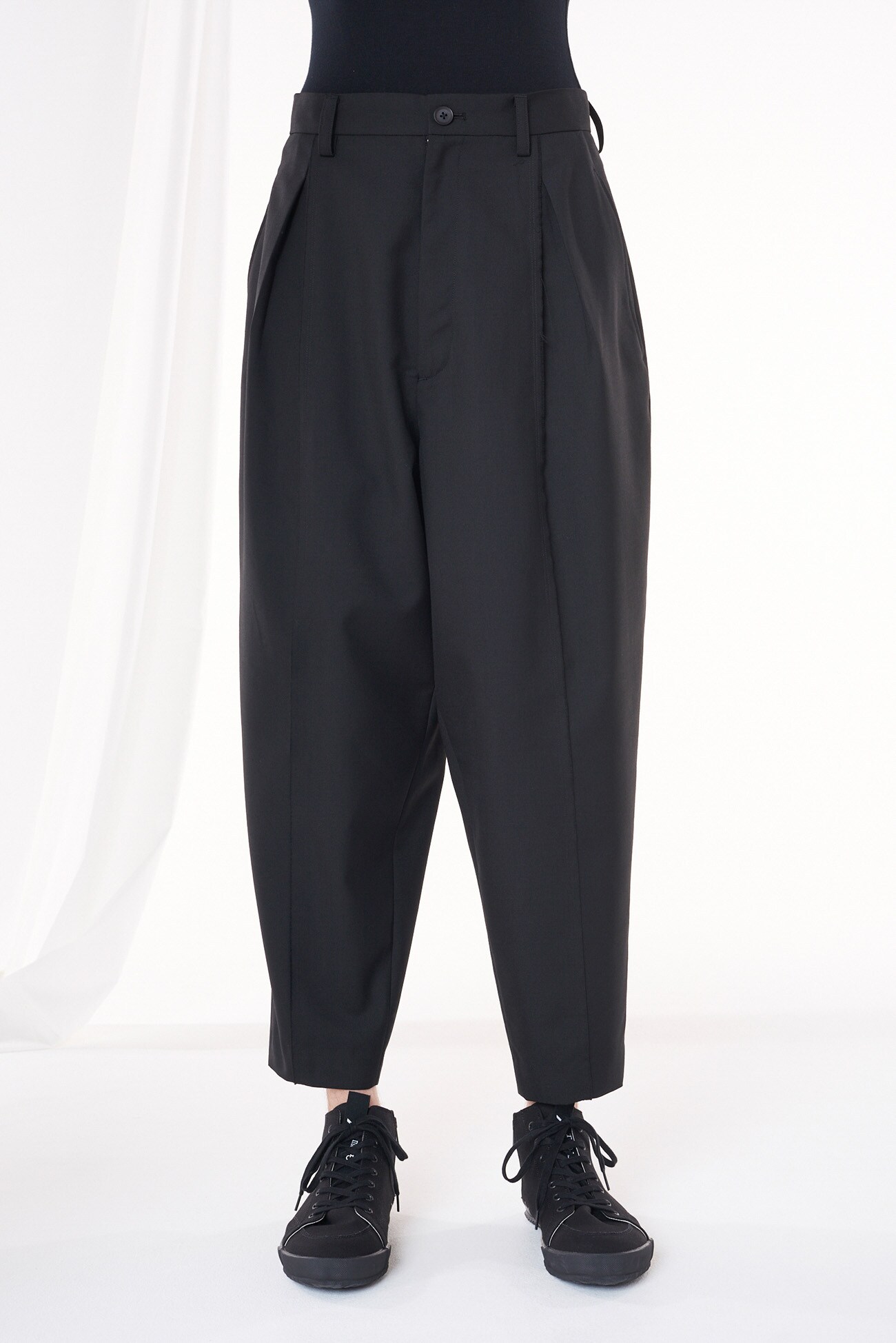 Wool/Polyester Center Seam Pants