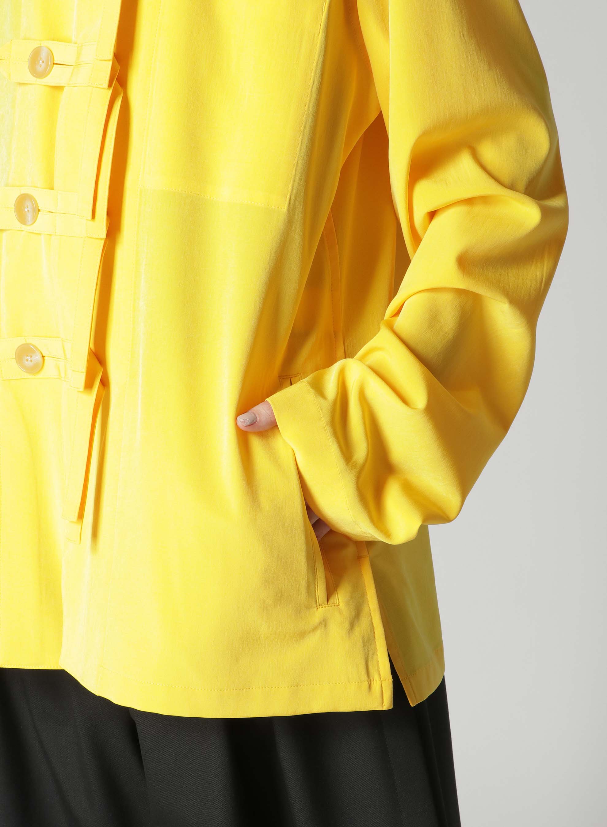 CREPE de CHINE LARGE LOOP BUTTON SHIRT(FREE SIZE YELLOW): GroundY