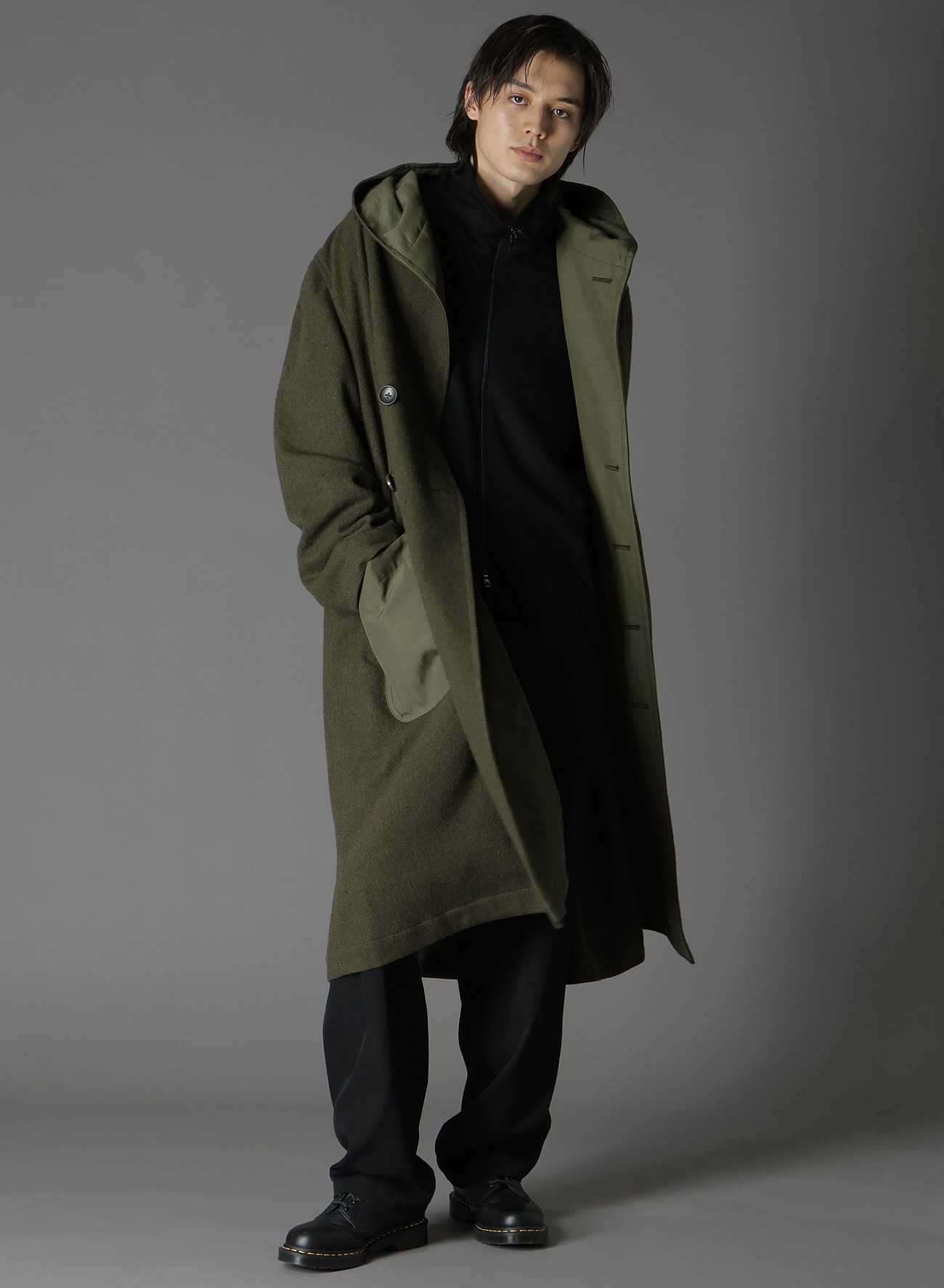 VARIOUS MATERIAL COMBINATION REVERSIBLE HOODED COAT