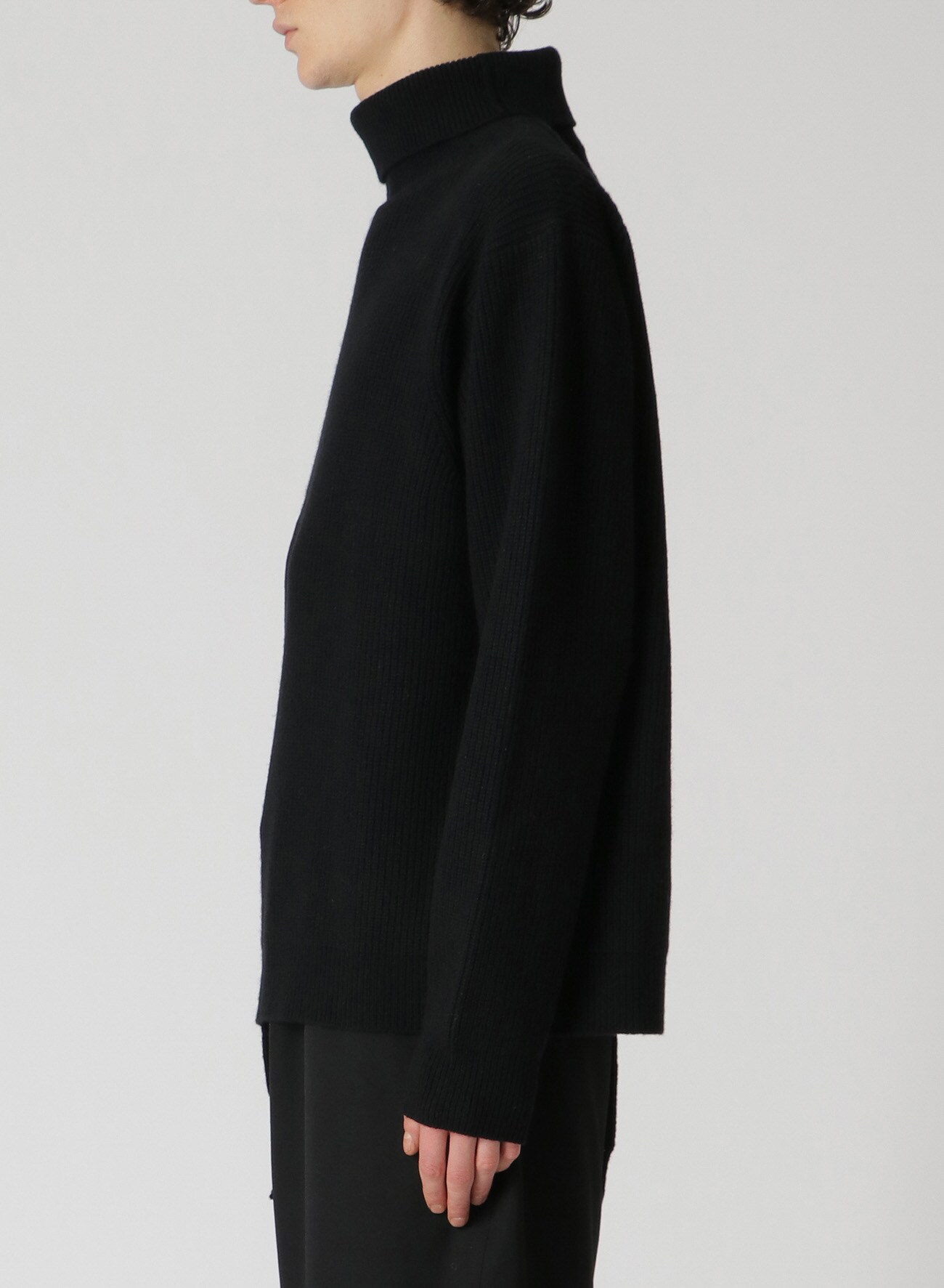 Black turtleneck with zipper hot sale