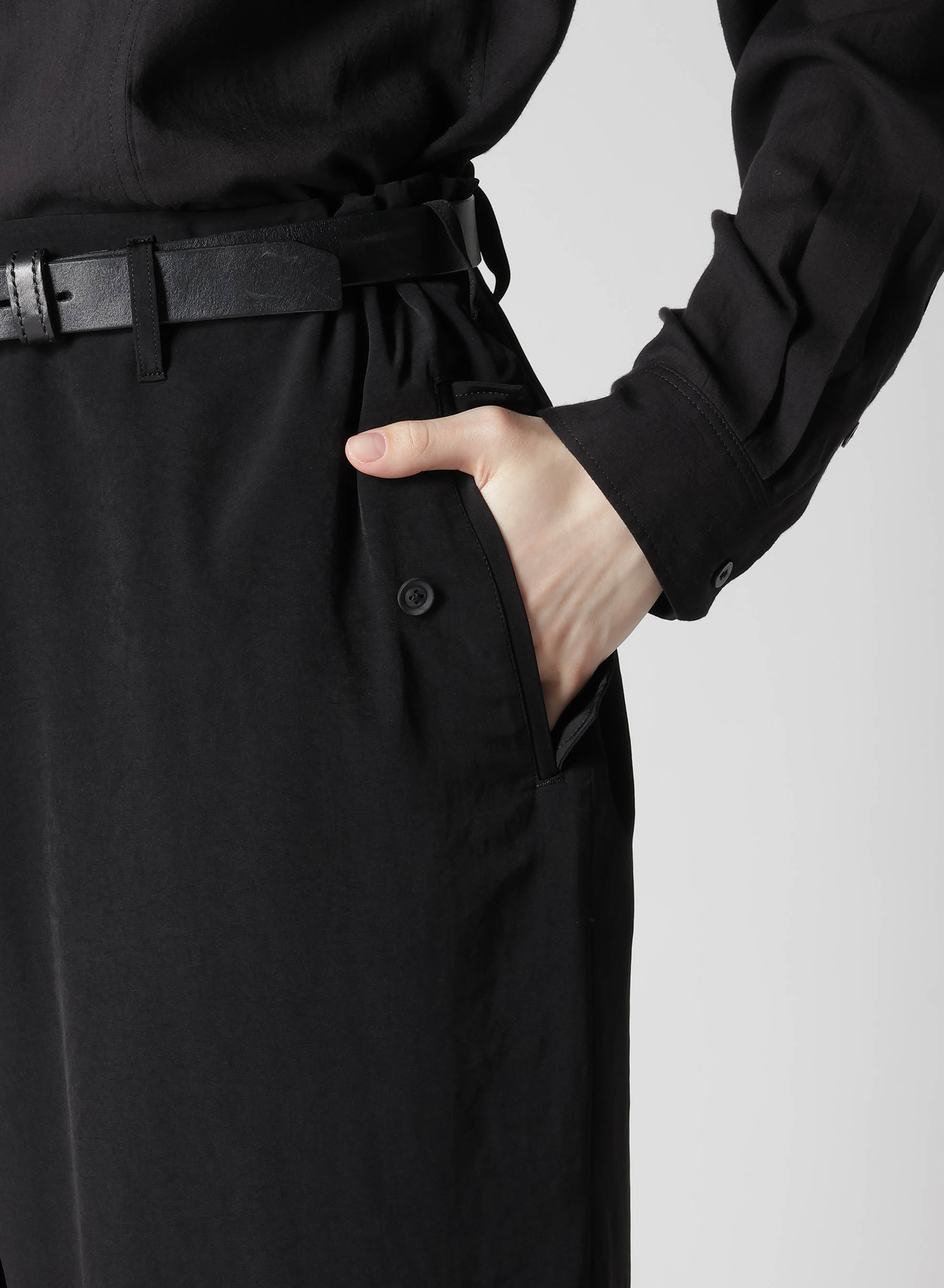 TA TUXEDO FLAP SIDE TUCK PANTS