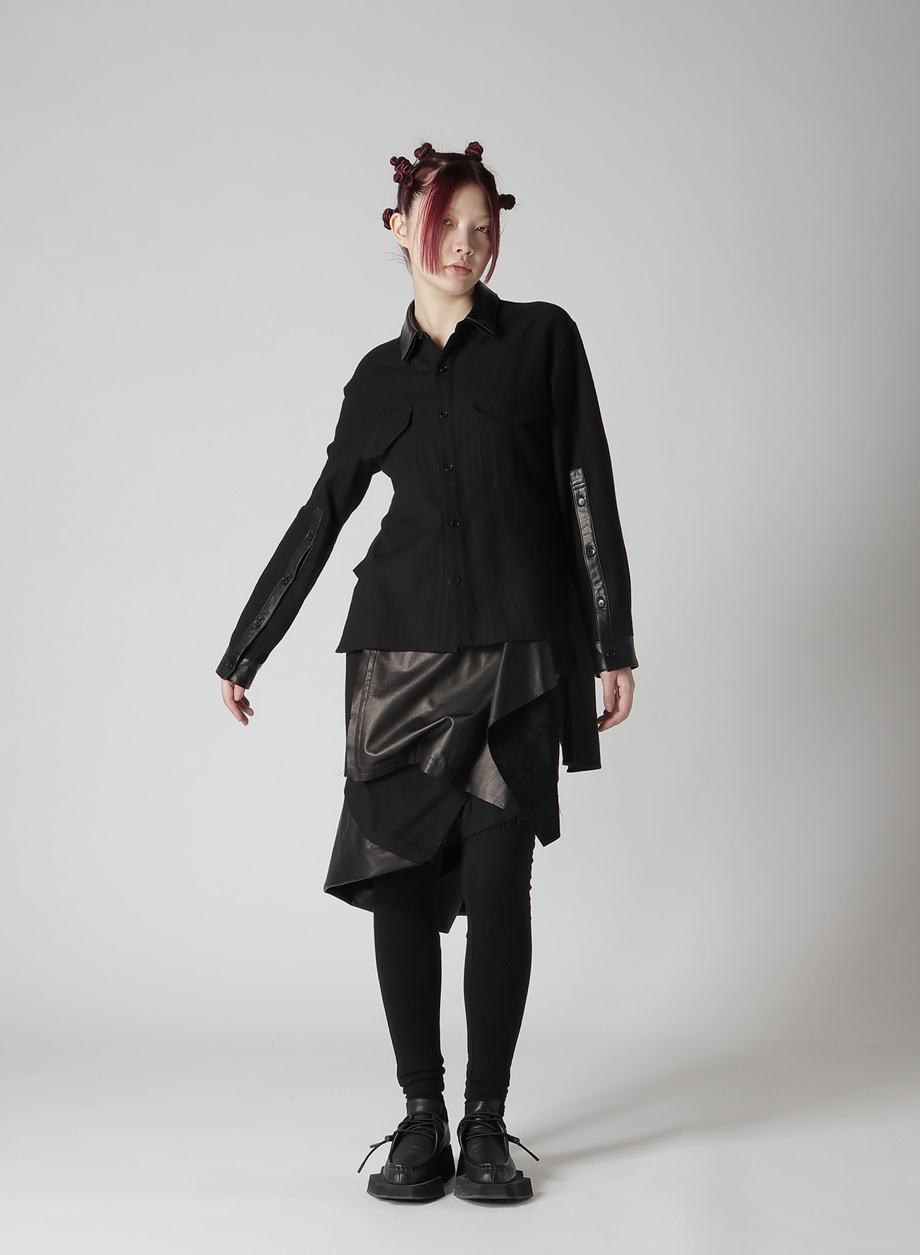 LIGHT SERGE PANELED SKIRT