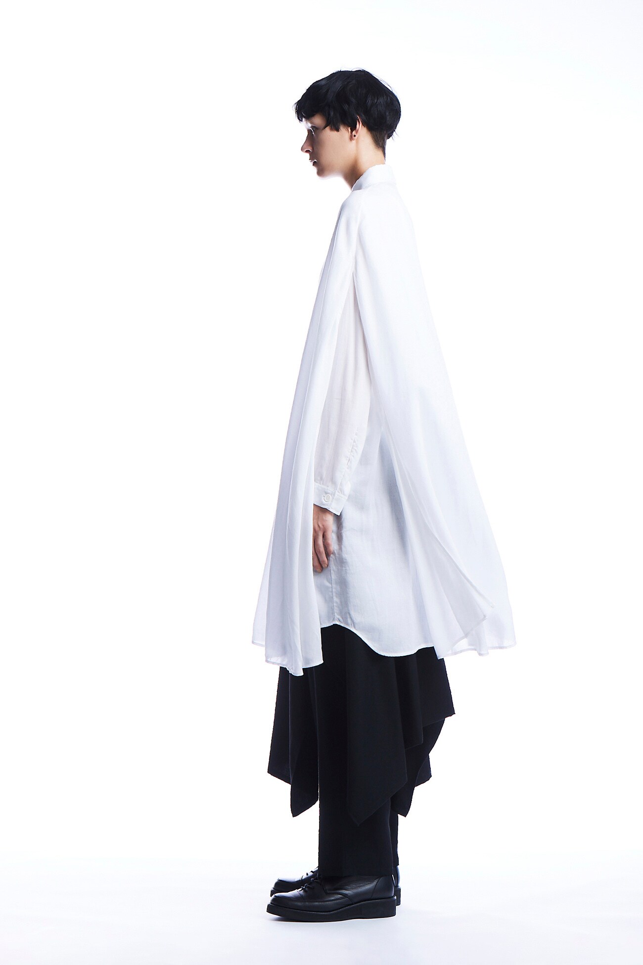 Tencel loan blouse with left cloak (XS White): Vintage ｜ THE SHOP 
