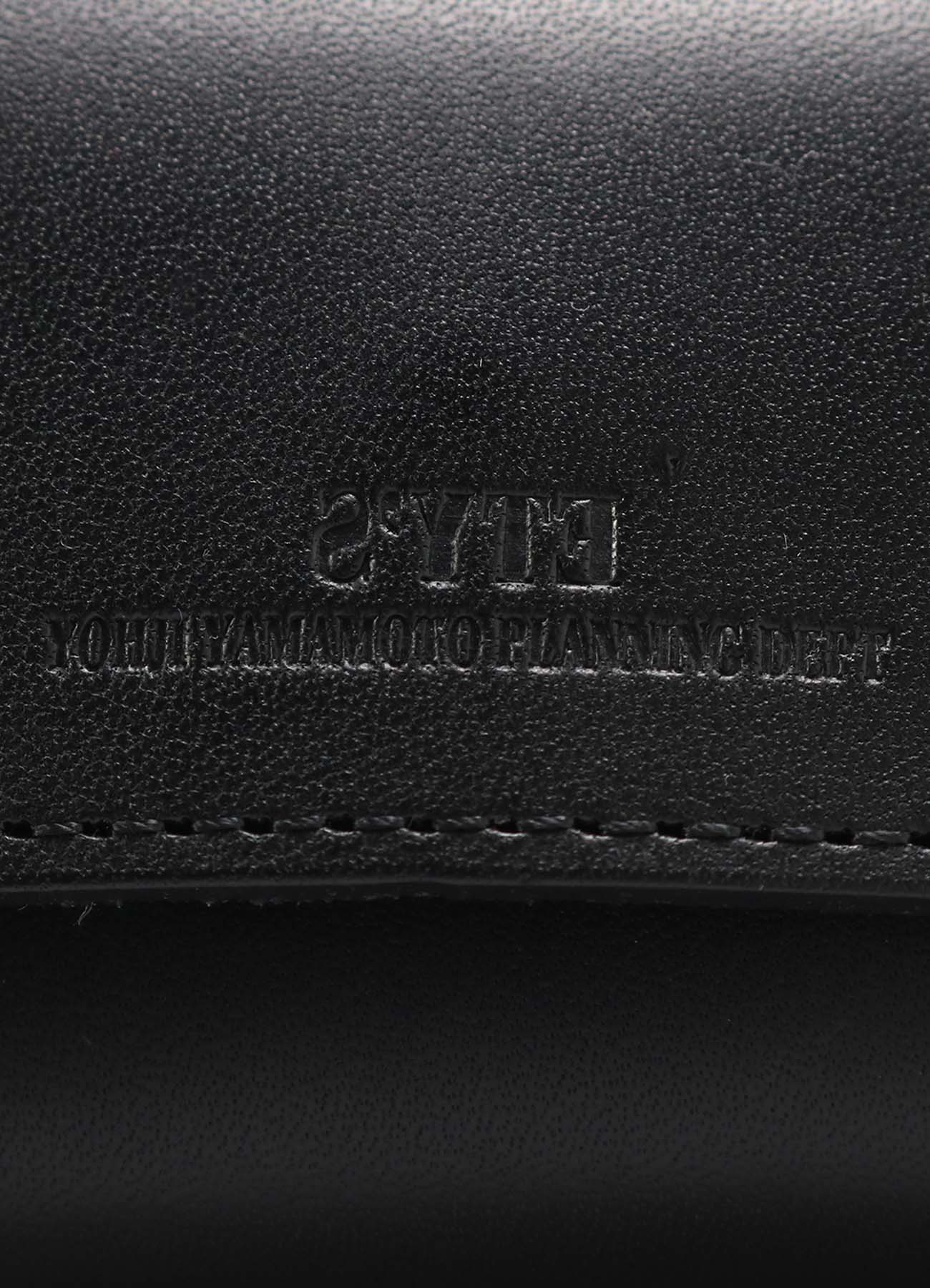Leather Tri-fold Mini Wallet (FREE SIZE Black): S'YTE ｜ THE SHOP 