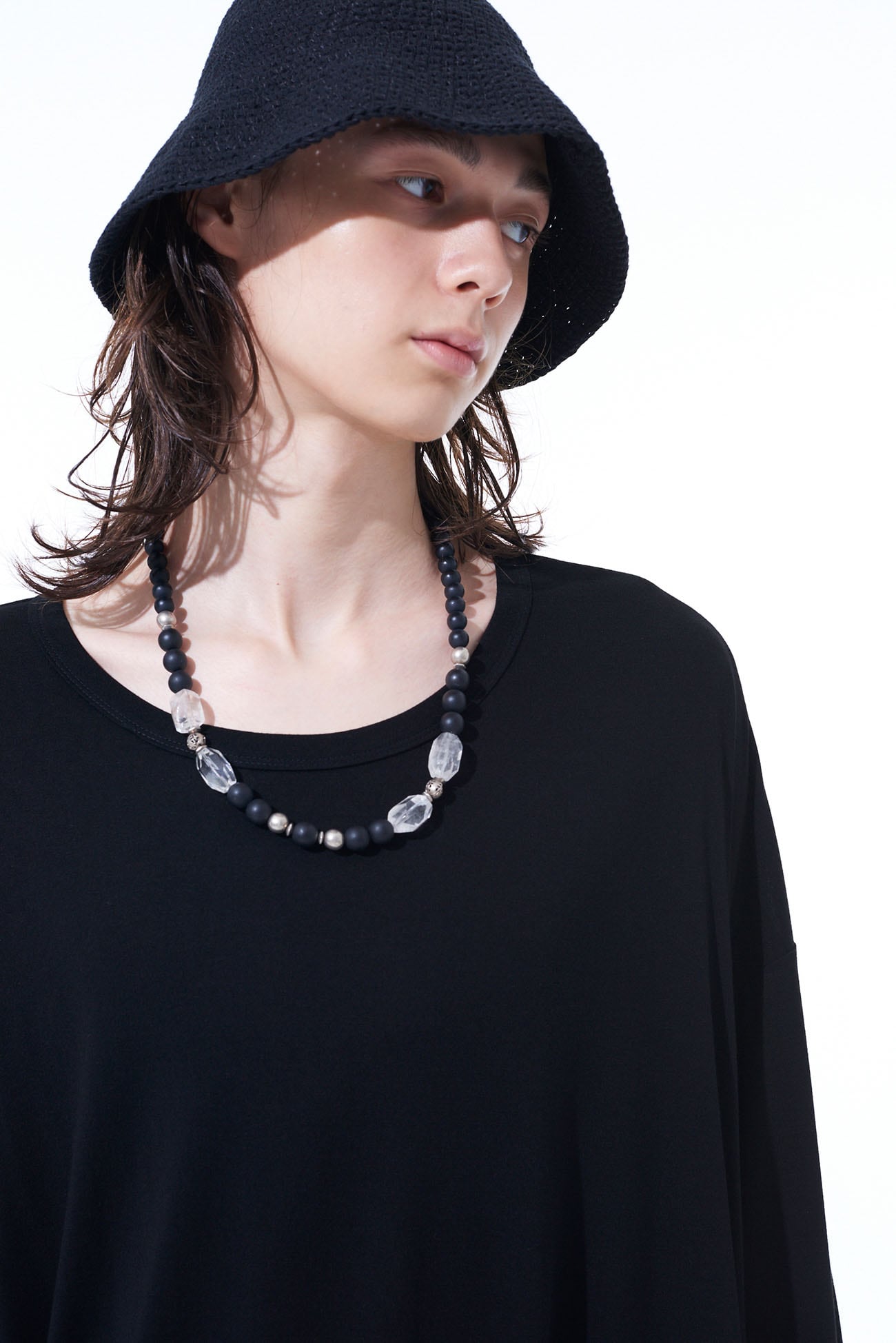 CRYSTAL + BLACK BEADS NECKLACE