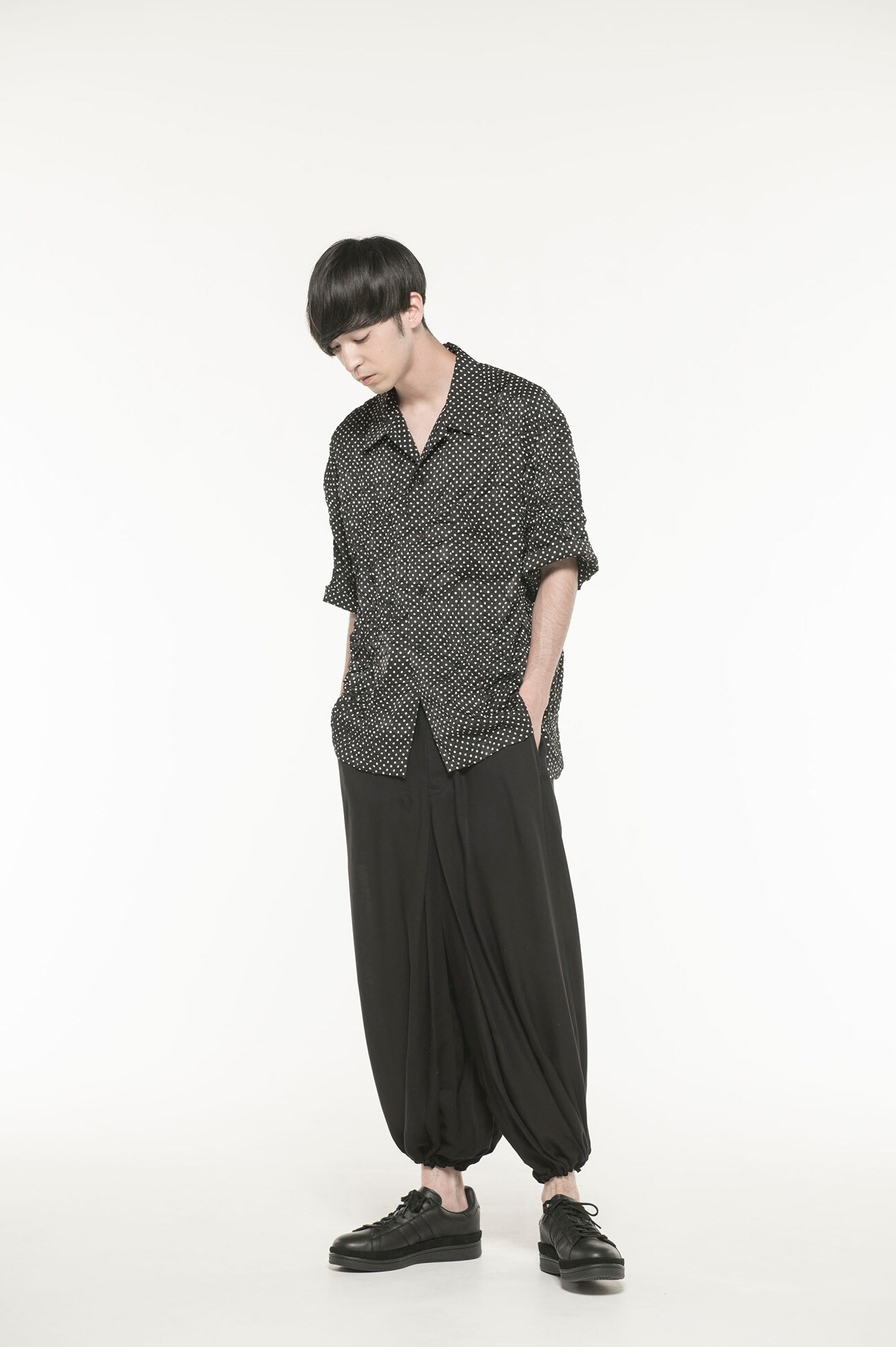 TENCEL VIEIRA HAKAMA BALLOON PANTS(M Black): S'YTE｜THE SHOP YOHJI