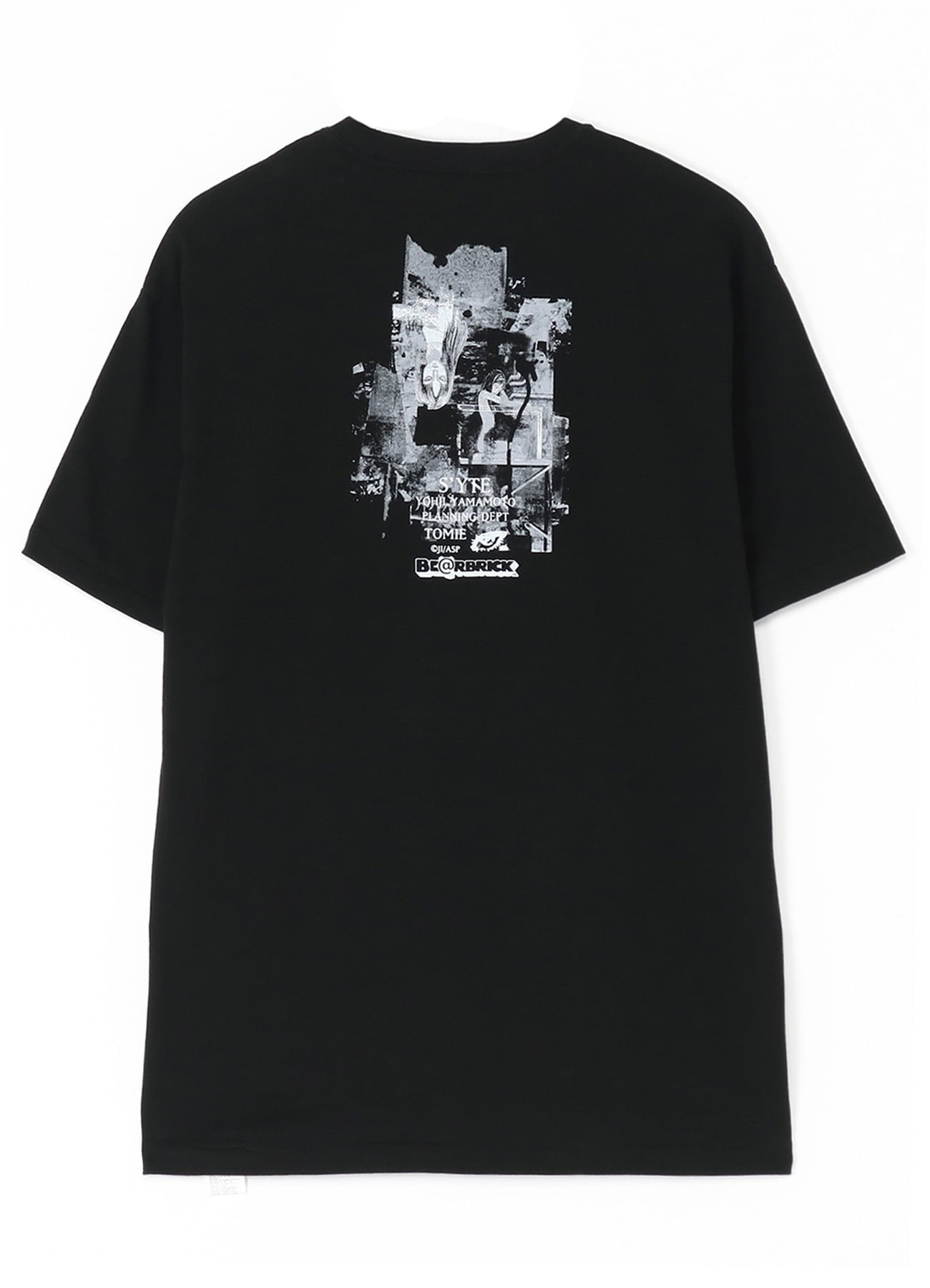 BE@RBRICK × Junji ITO "TOMIE" MASTERPIECE COLLECTION COVER T-SHIRT