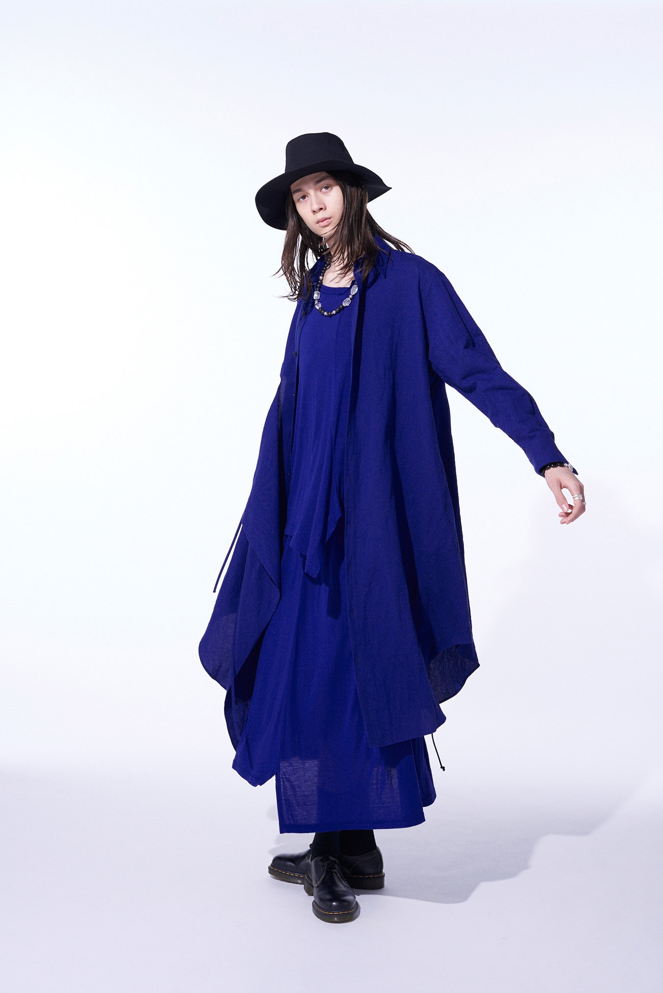 LINEN WASHED CLOTH SHIRT DRESS WITH DOUBLE-TAILORED RIGHT FRONT