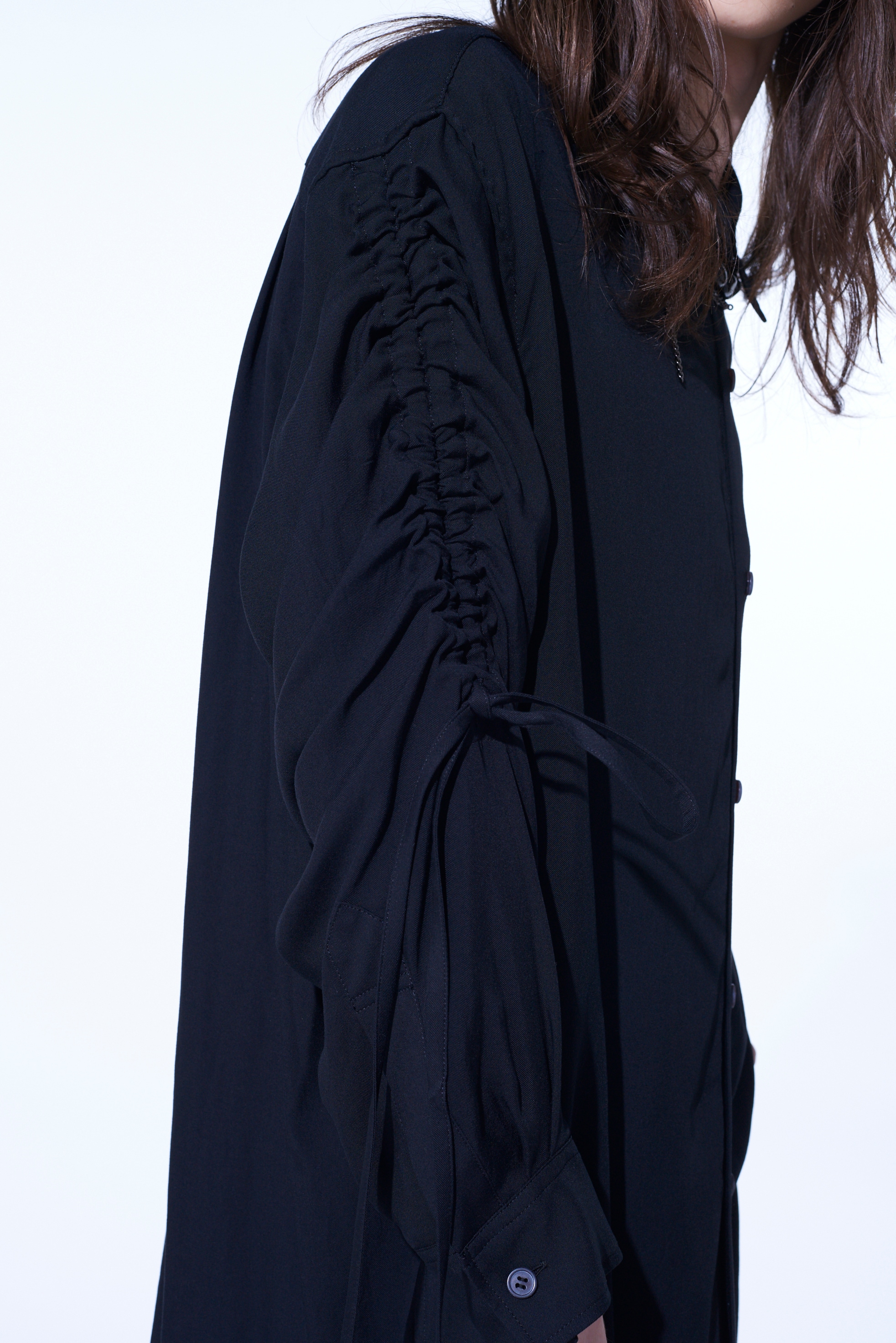 RAYON WASHER TWILL OVERSIZED SHIRT WITH GATHERED STRINGS
