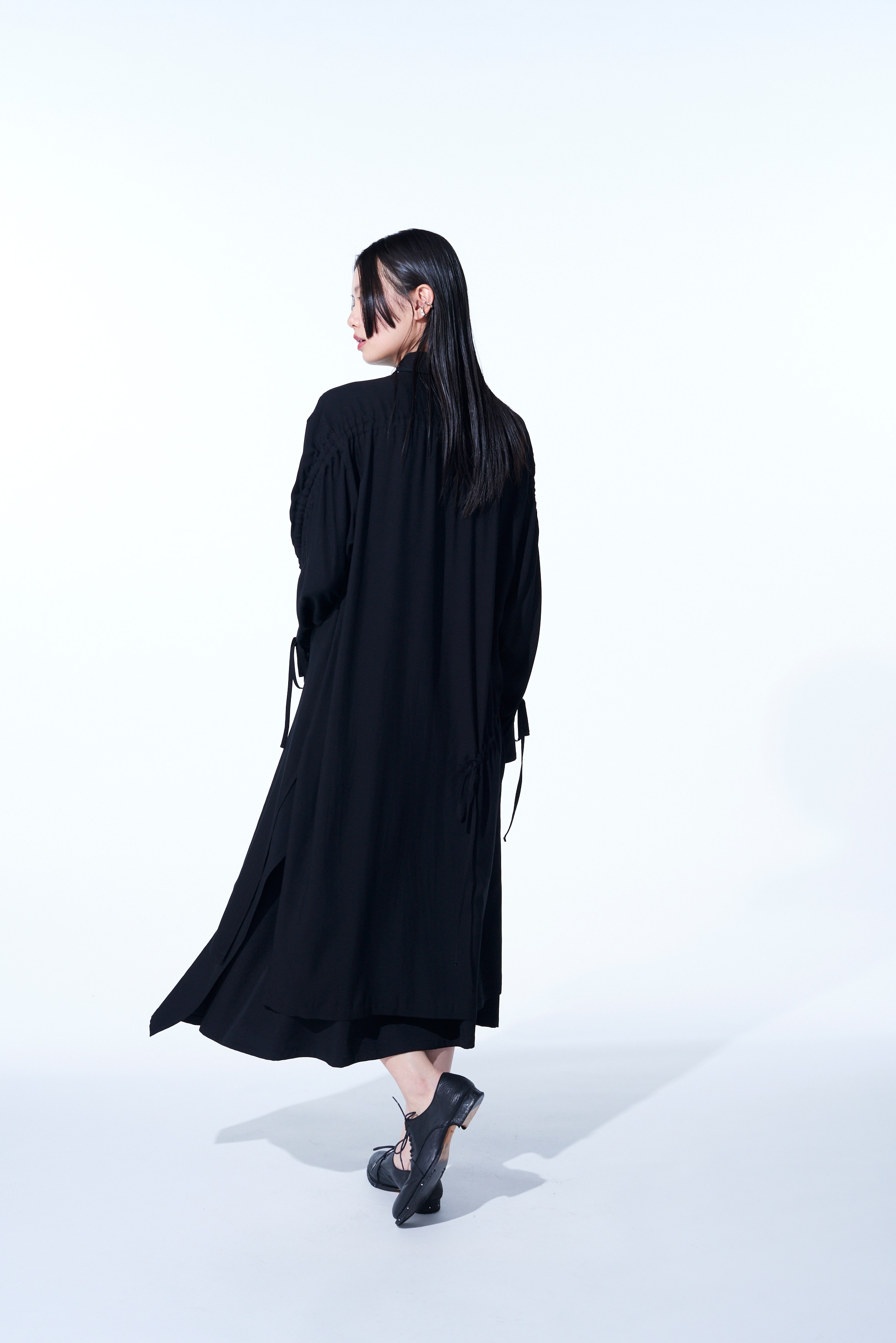 RAYON WASHER TWILL OVERSIZED LONG SHIRT WITH GATHERED STRINGS