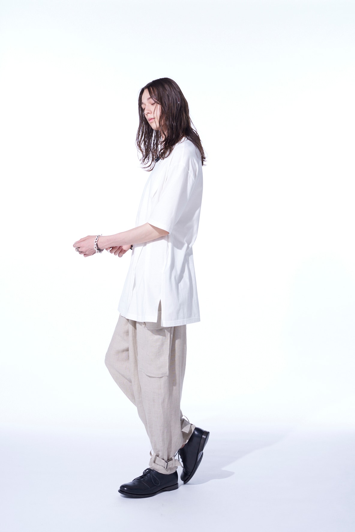 LINEN GAUZE CARGO PANTS WITH BELTED HEMS