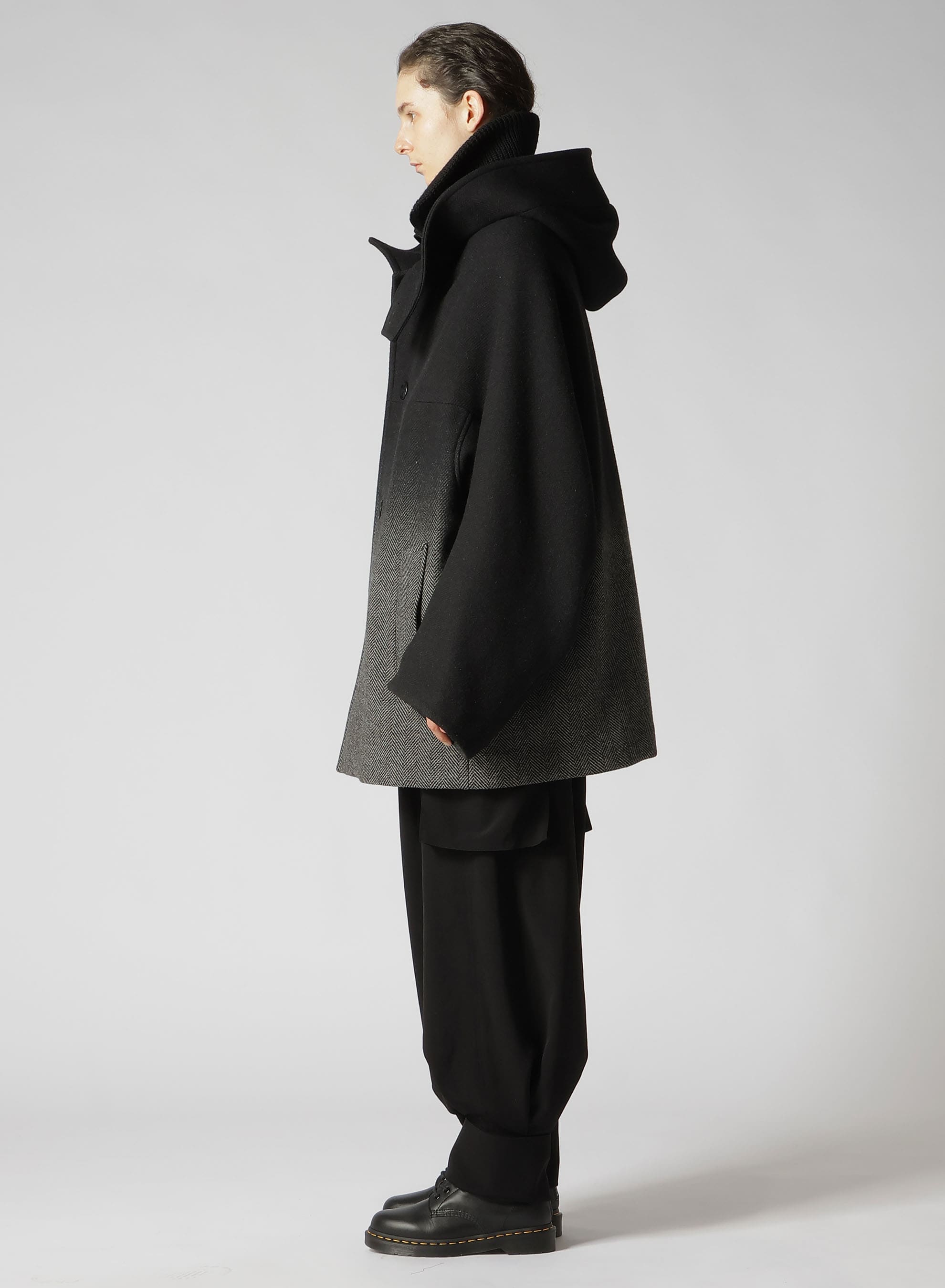 【9/20 12:00(JST) Release】WOOL HERRINGBONE GRADATION SHORT COAT