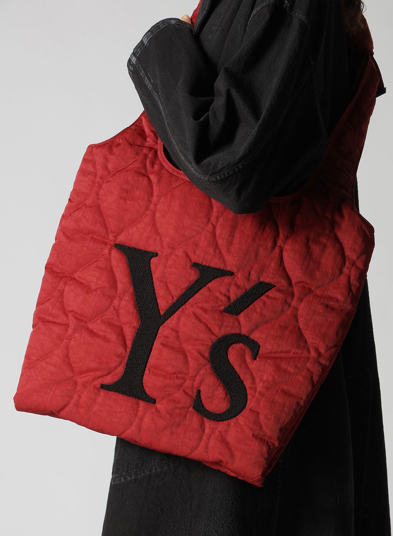 【8/9 12:00(JST) Release】NYLON PADDED KILT TOTE BAG